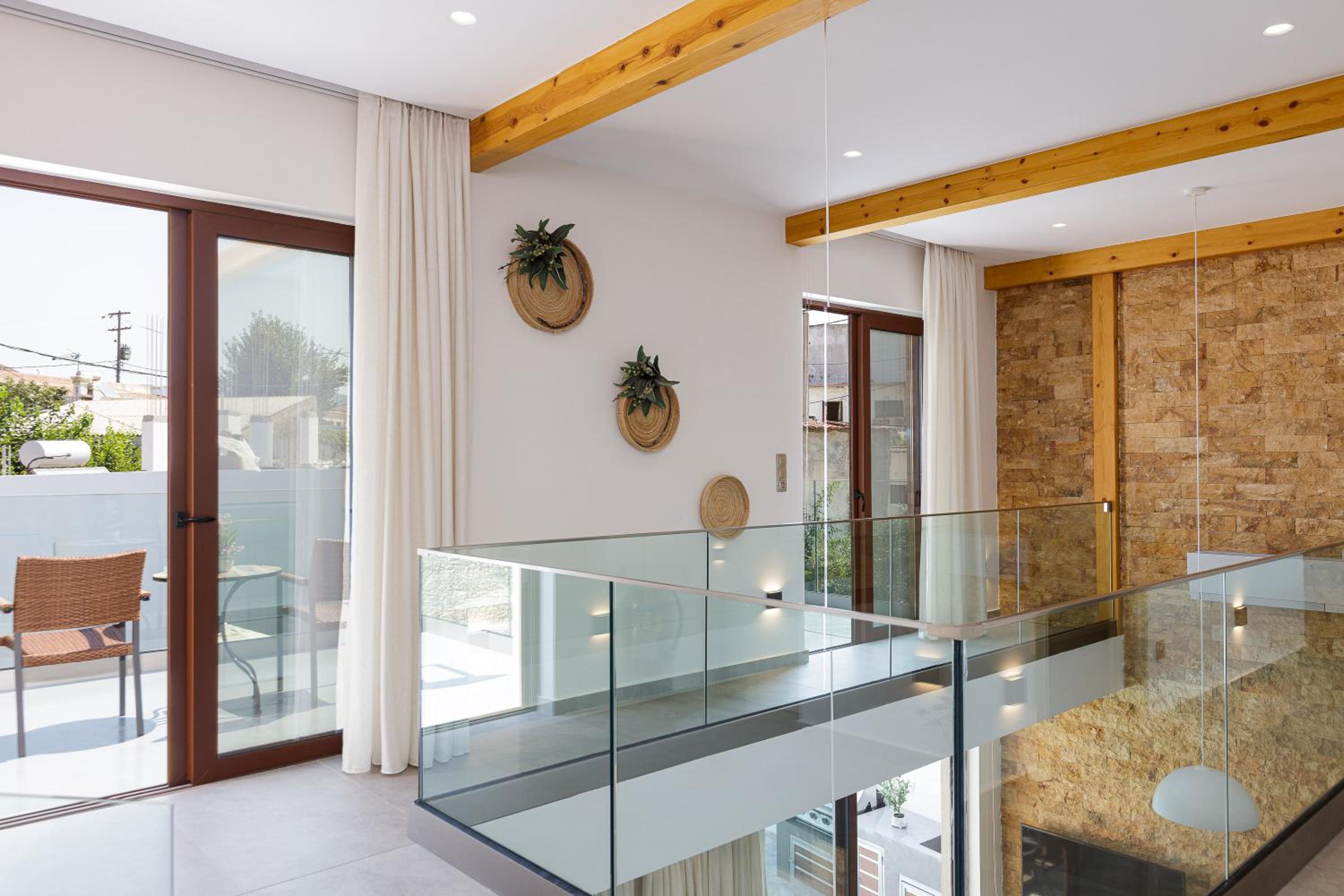 Villa Fotinou Heated Pool & Free Bikes awaits