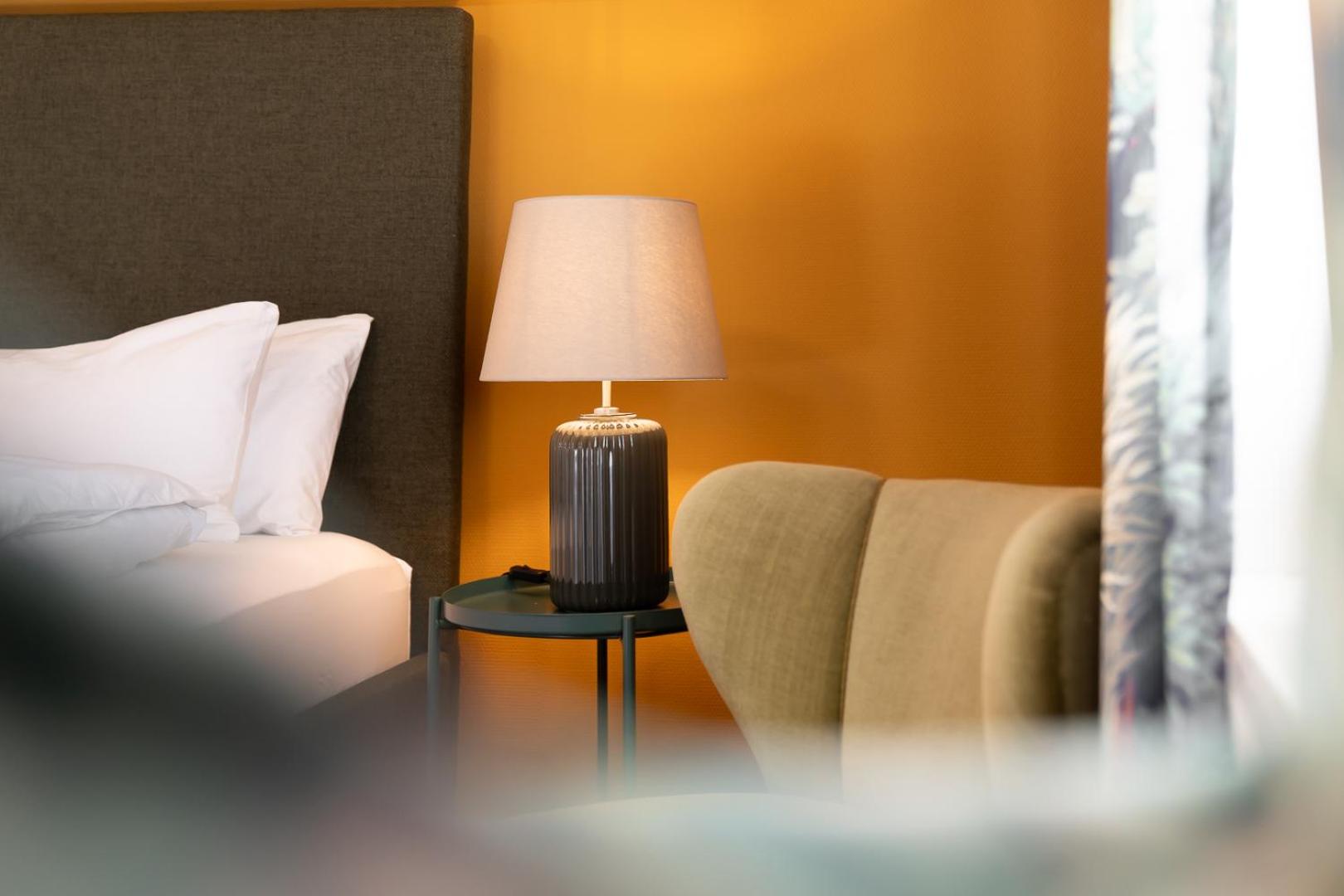 CLS Moderne Villa Bad Schwartau mit Garten für bis zu 6 Personen, 2 E-Ladesäulen, 3 Parkplätze, Loggia, Big GREEN EGG, Massagesessel, Kaffeevollautomat, gr