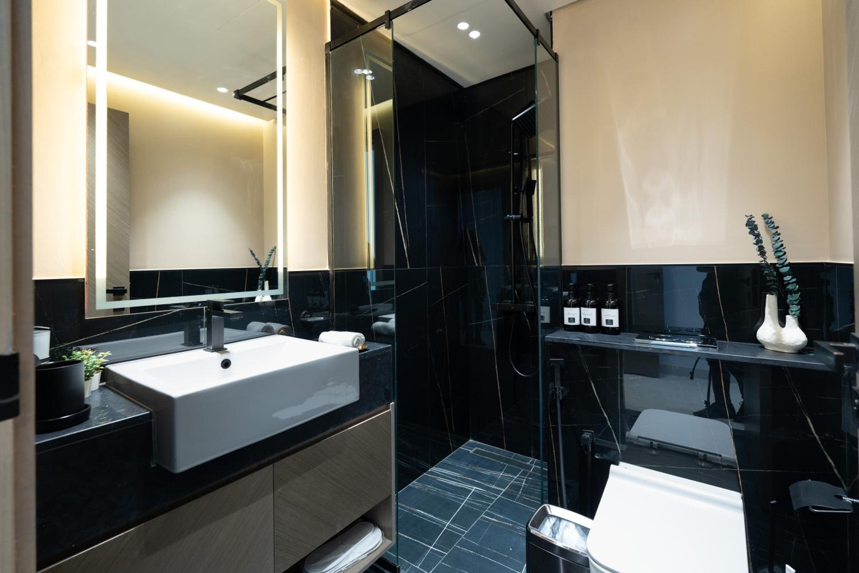 Keyrock Living - Binghatti Canal Luxury Stay