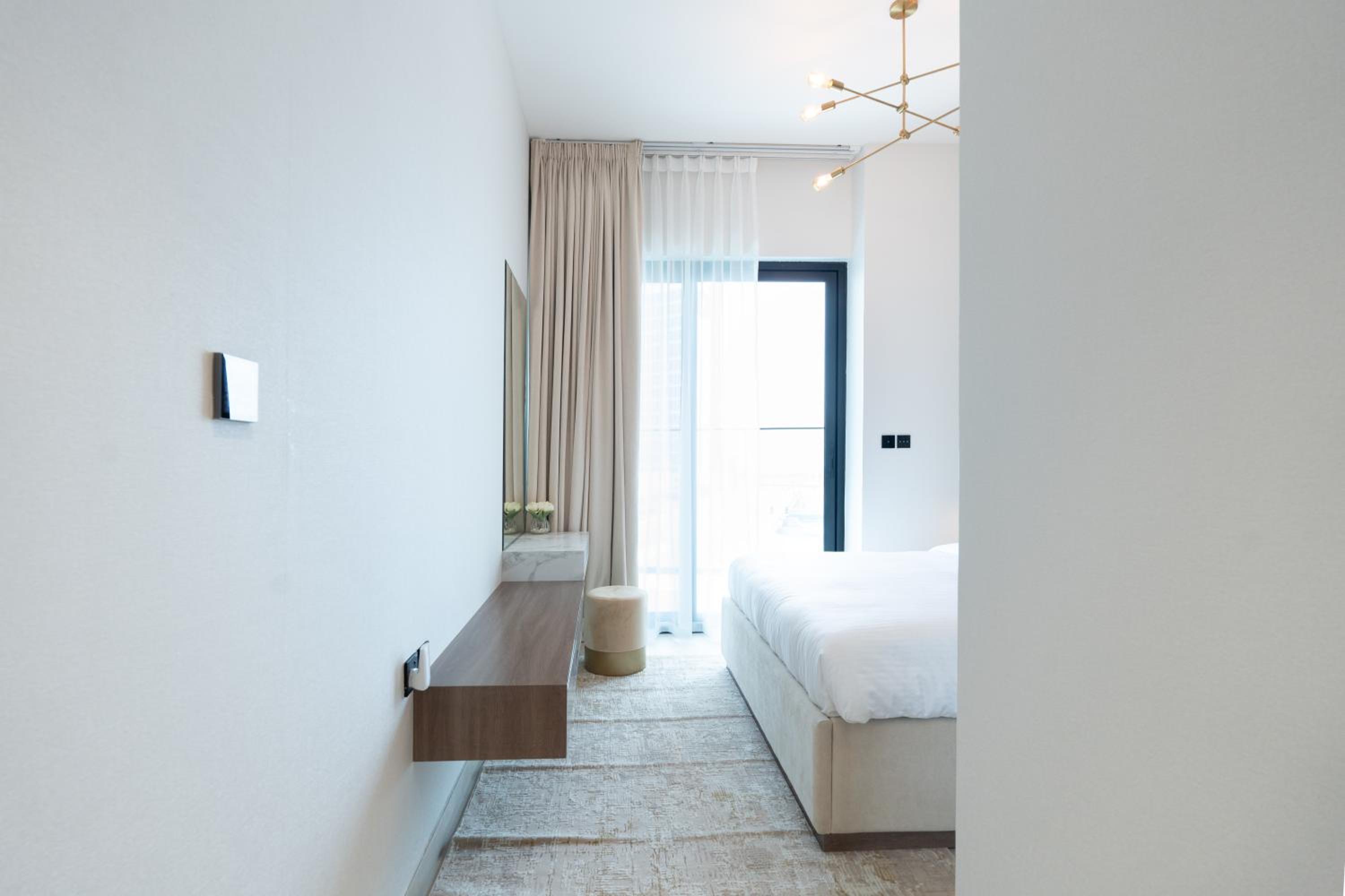 Keyrock Living - Binghatti Canal Luxury Stay