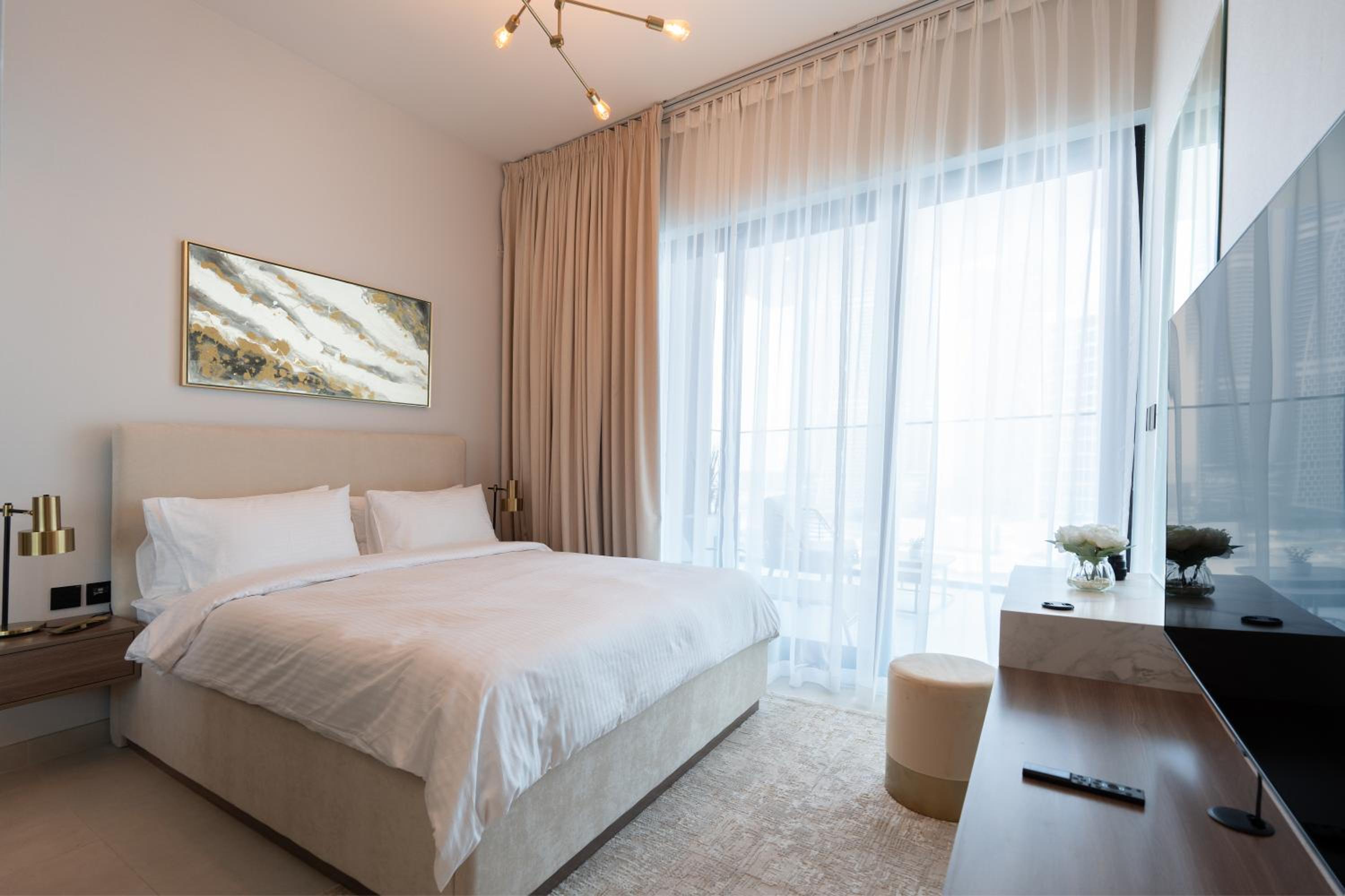 Keyrock Living - Binghatti Canal Luxury Stay