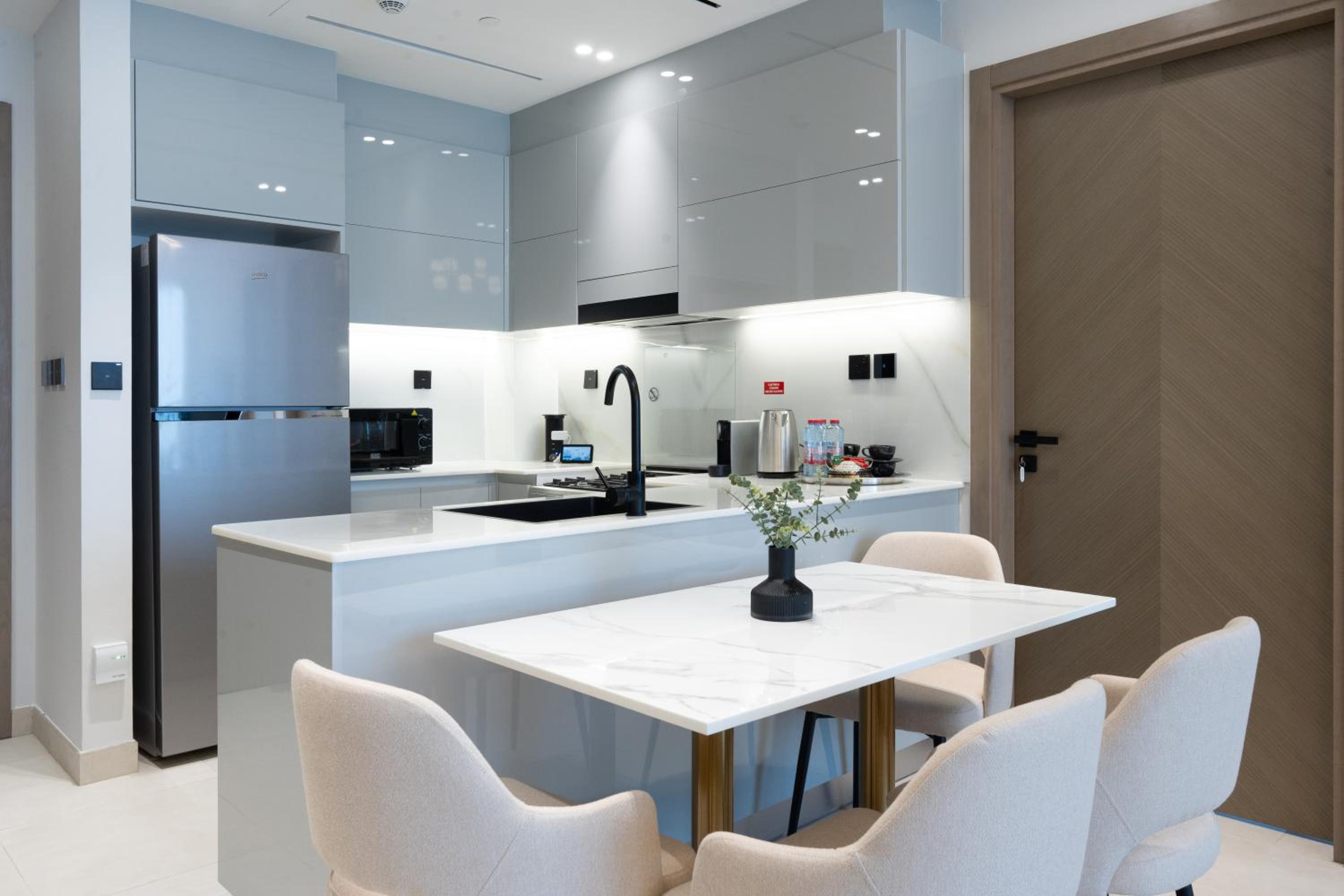 Keyrock Living - Binghatti Canal Luxury Stay