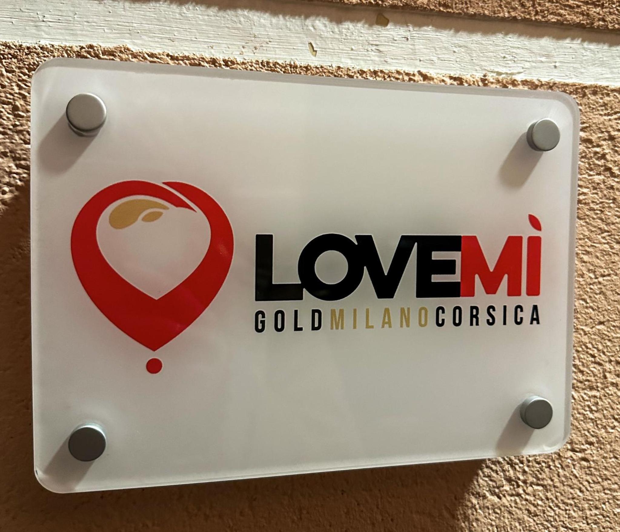 Gold LoveMI
