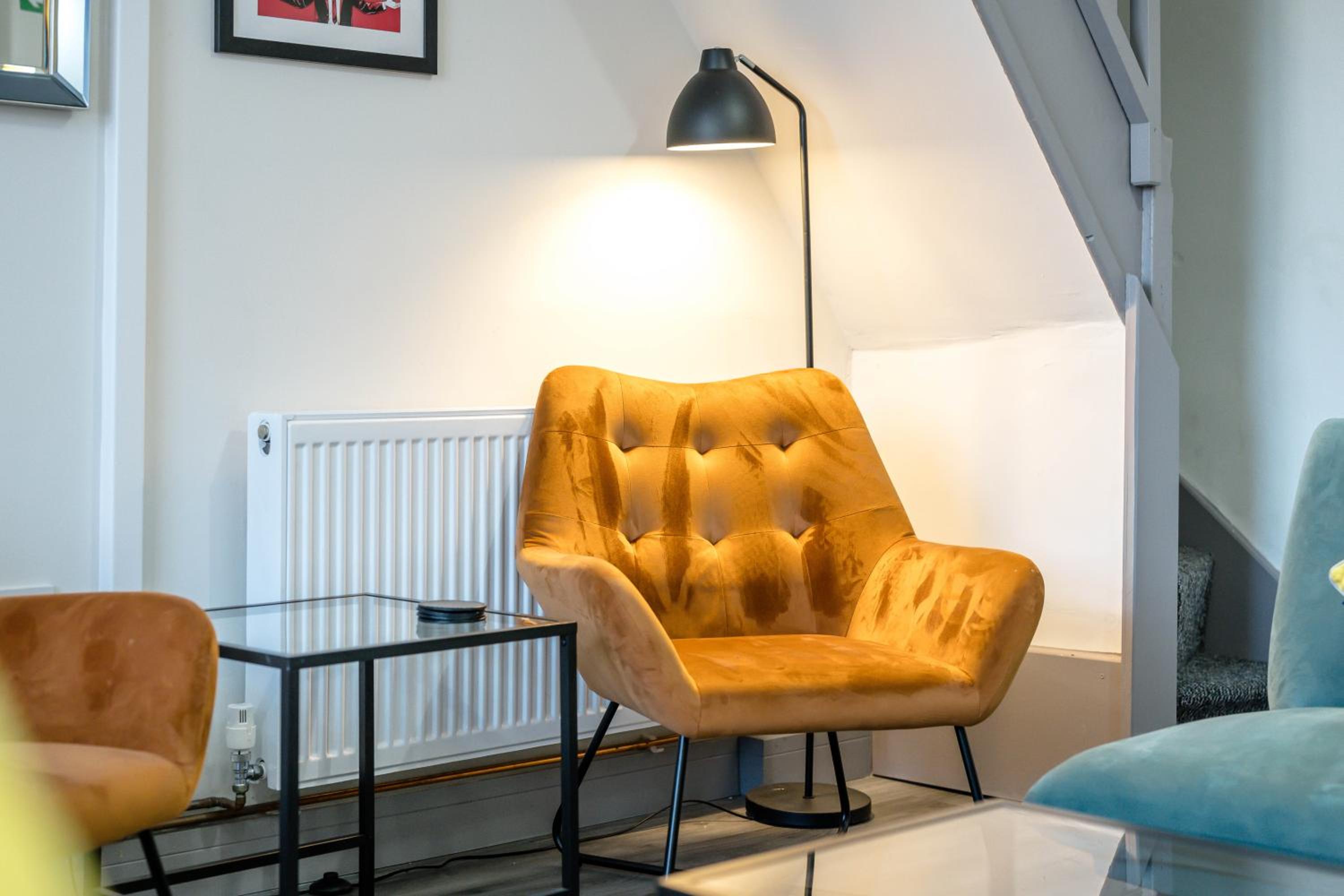 Burnand House - Air Host & Stay - Sleeps 9