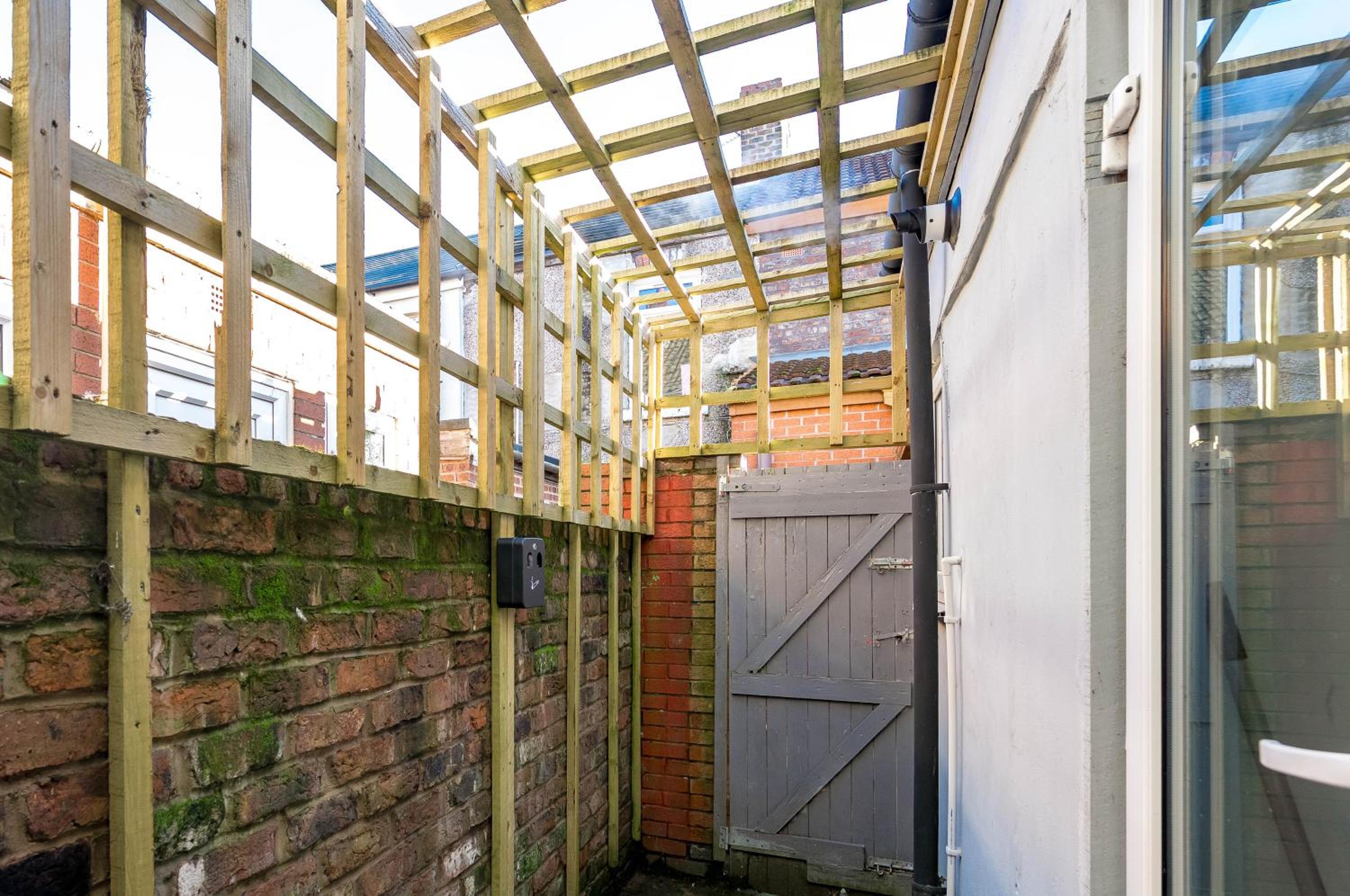 Burnand House - Air Host & Stay - Sleeps 9