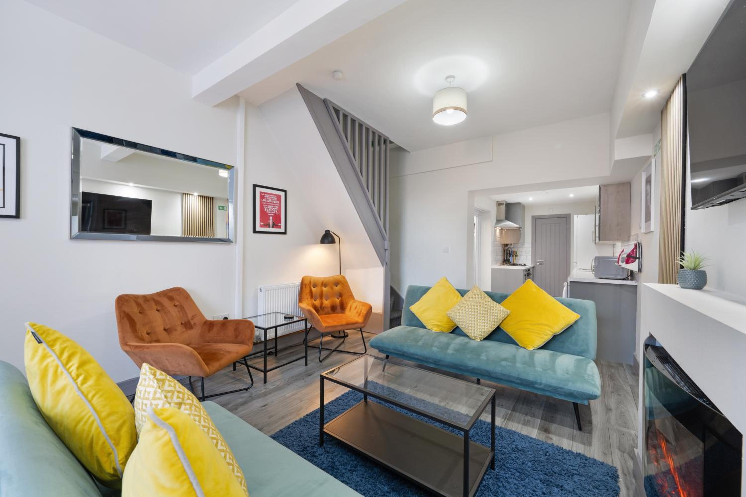 Burnand House - Air Host & Stay - Sleeps 9