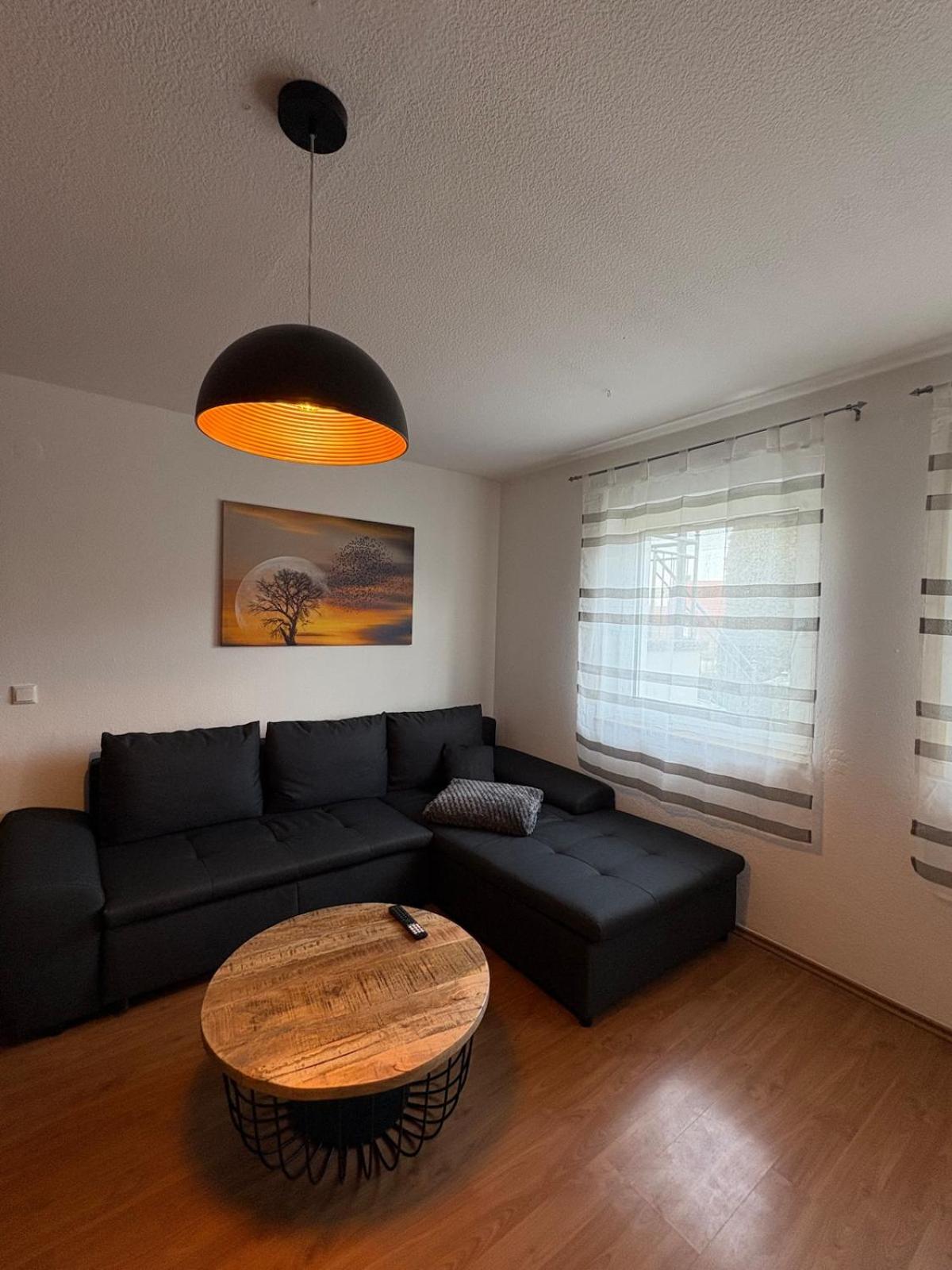 Modernes Serviced Apartment - FeWo Franken Idyll