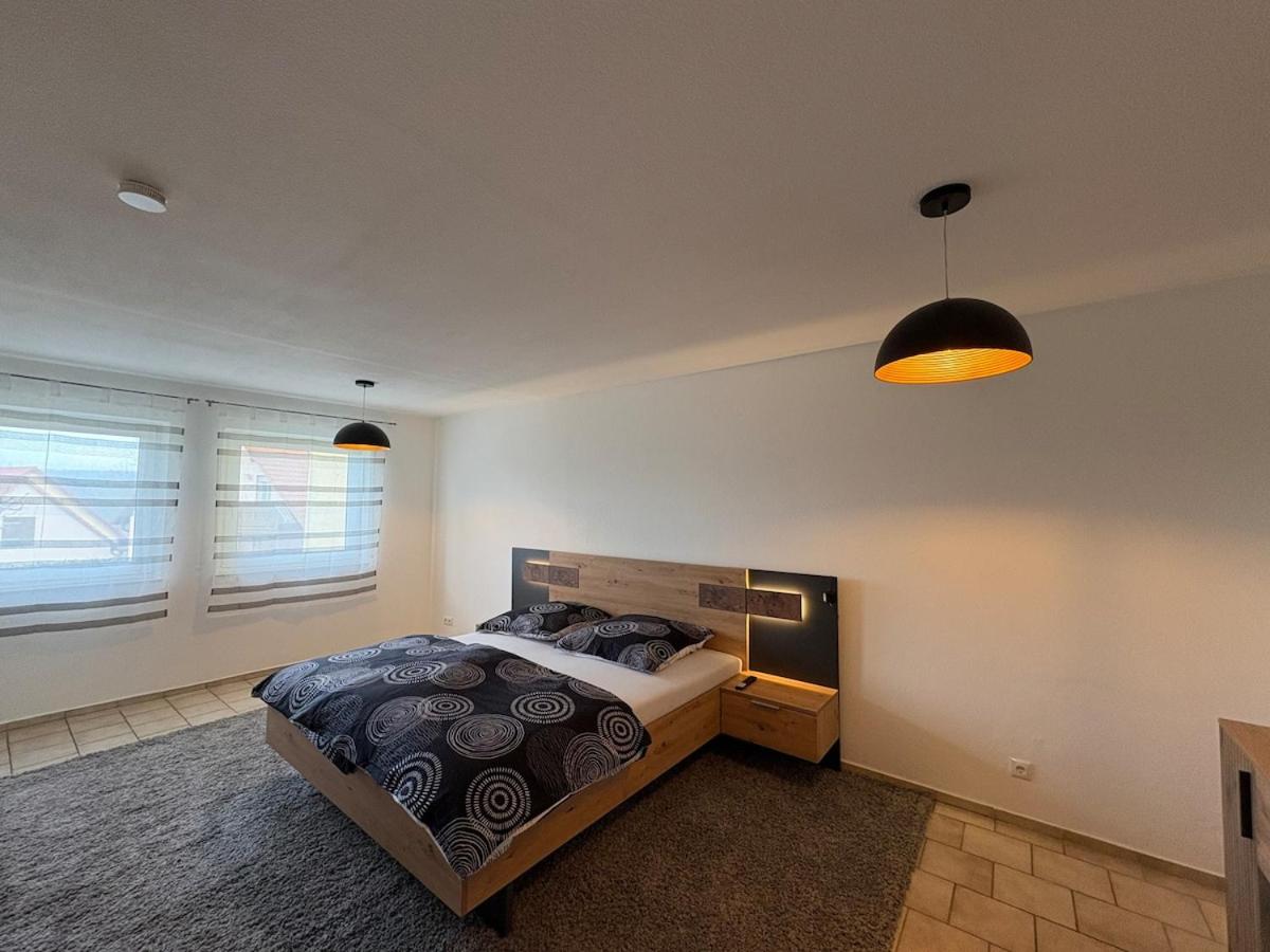 Modernes Serviced Apartment - FeWo Franken Idyll