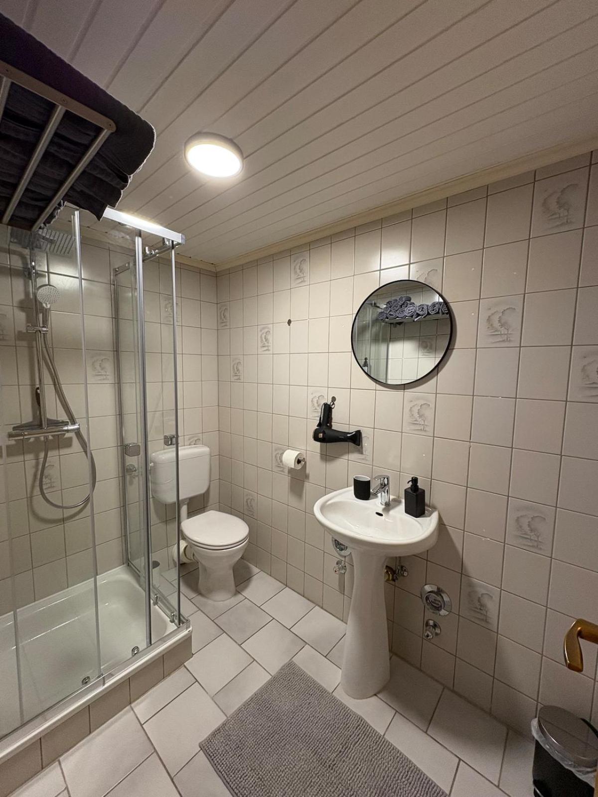 Modernes Serviced Apartment - FeWo Franken Idyll