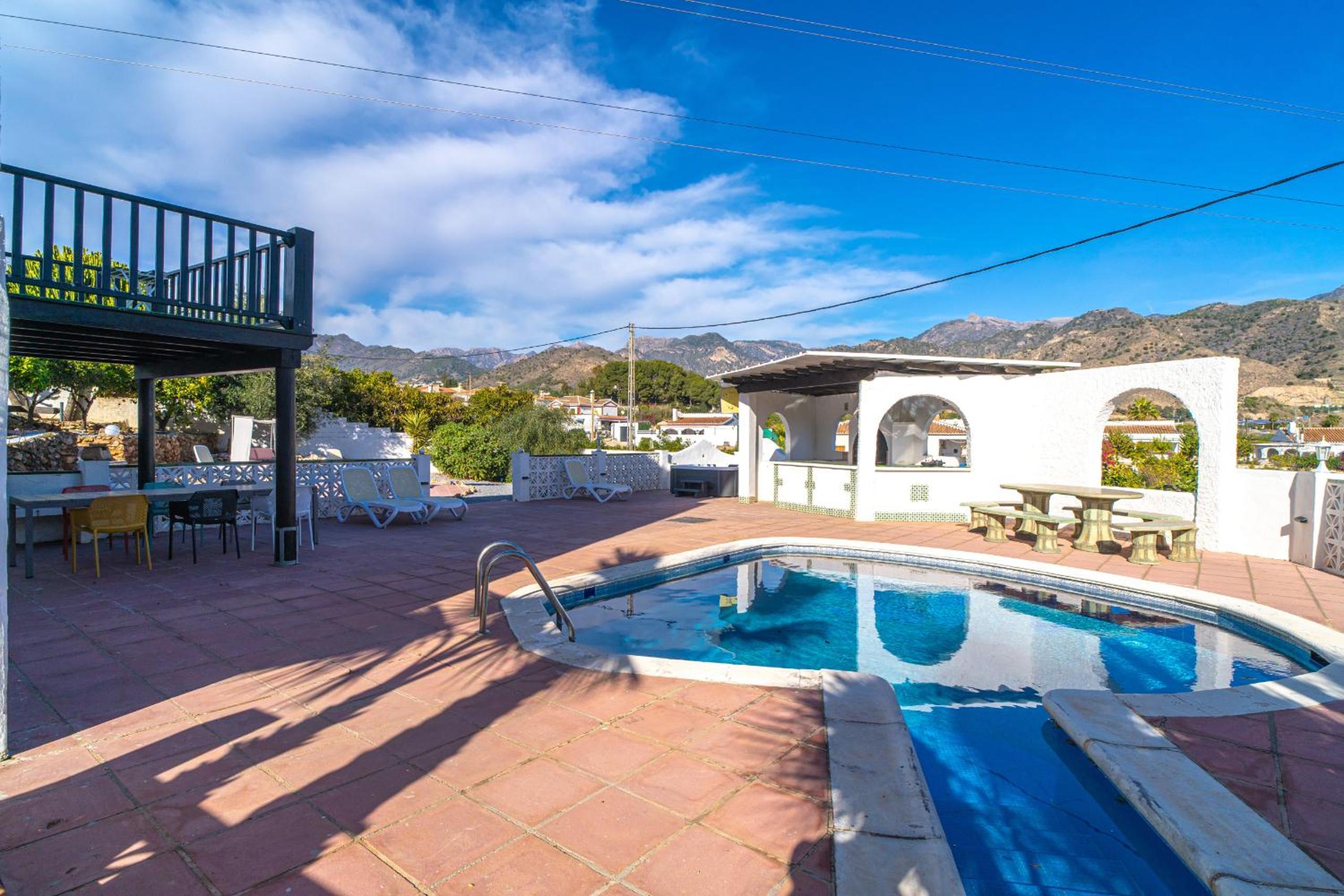 Villa Mauri Private Pool by Casasol