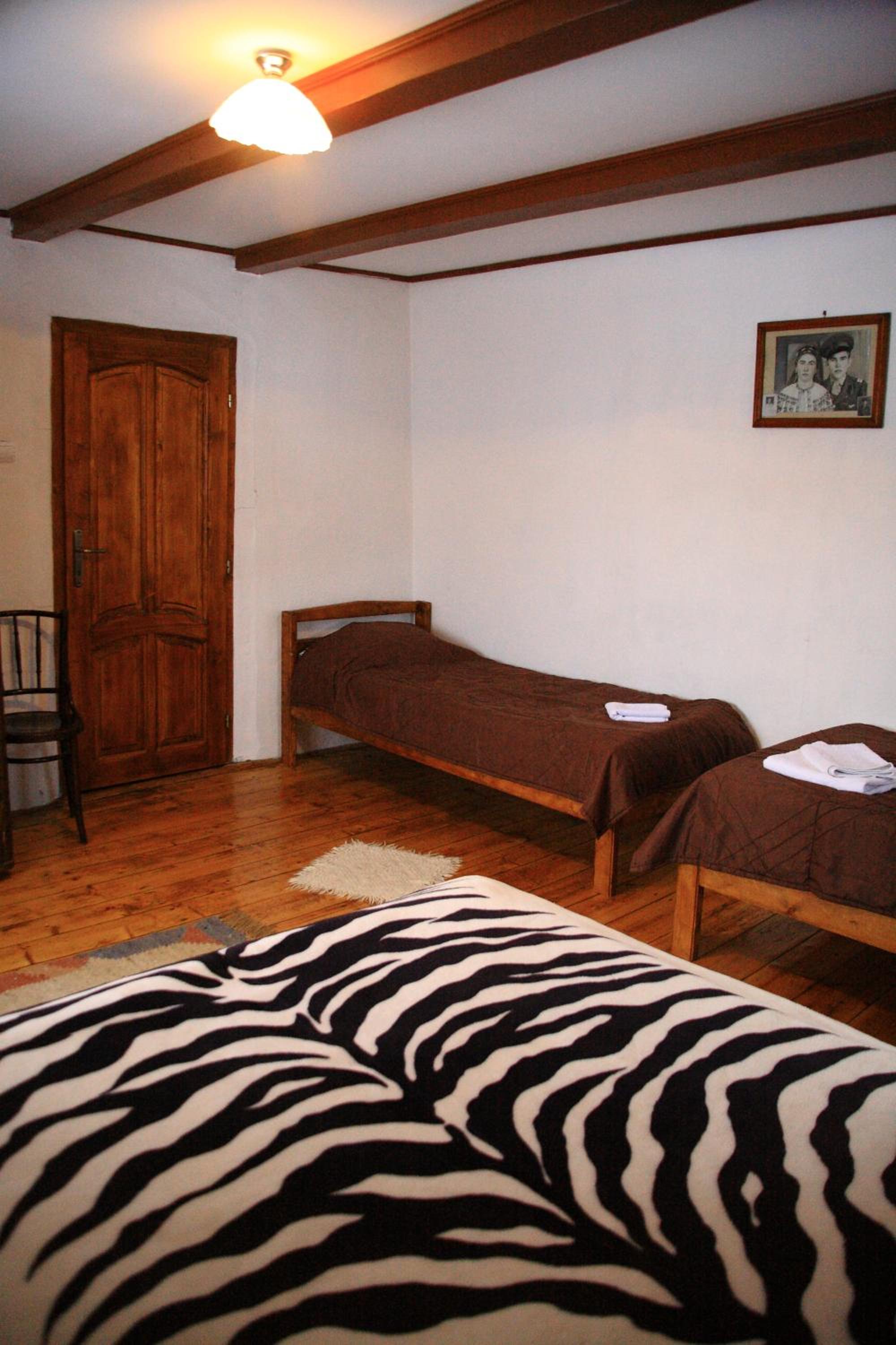 Photo 31