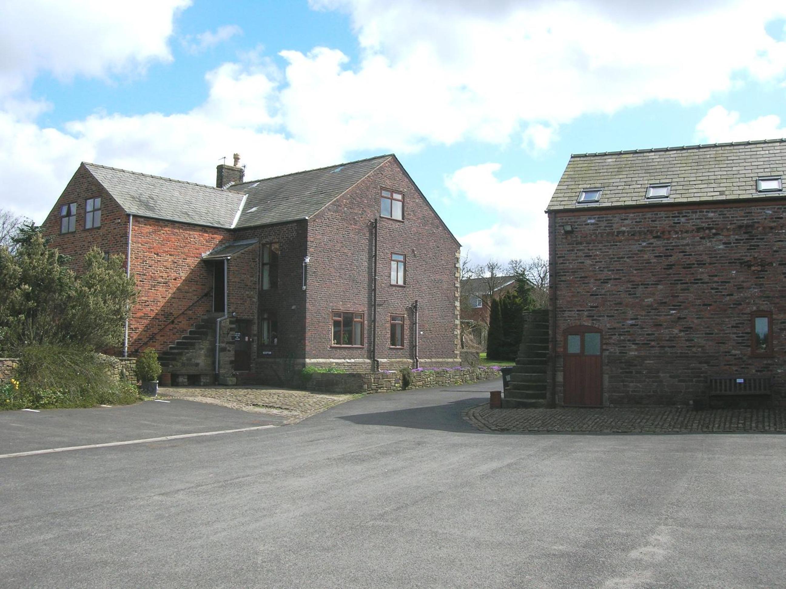 Photo 16
