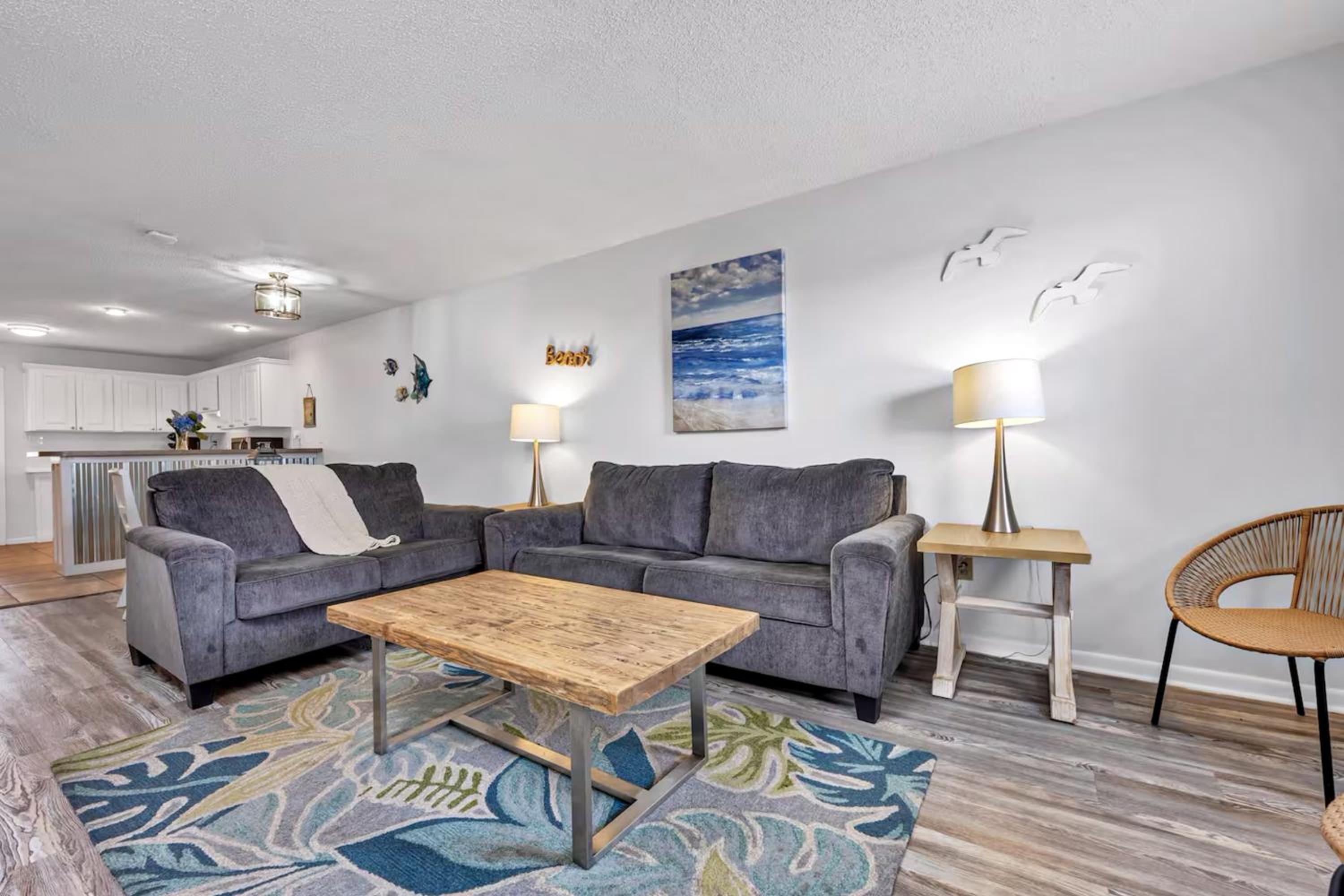 2 BR Condo with Shared Pool and Beach Access