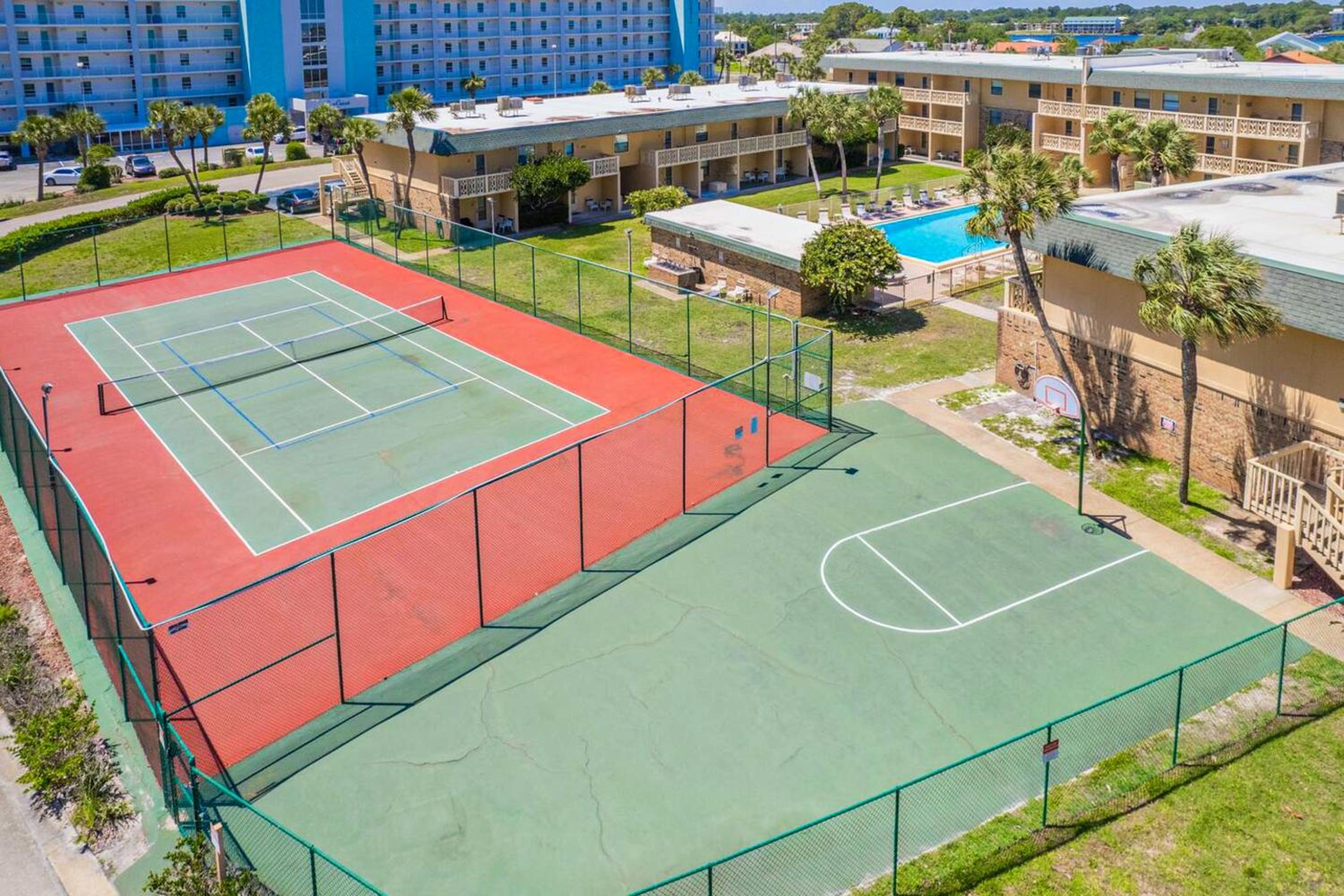 2 BR Condo with Shared Pool and Beach Access