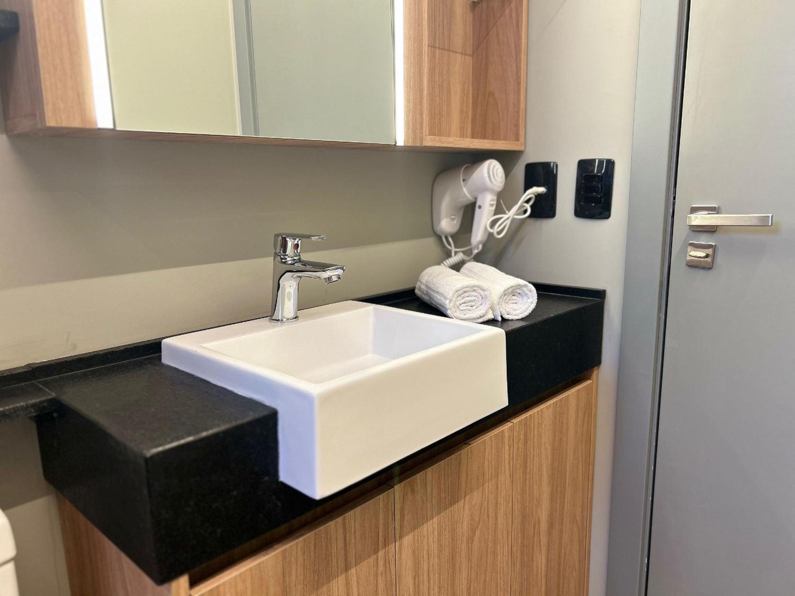 Xtay Oslo Florianópolis - Residential studio 5 minutes from downtown, close to Epic School and Atlantis Executive Center
