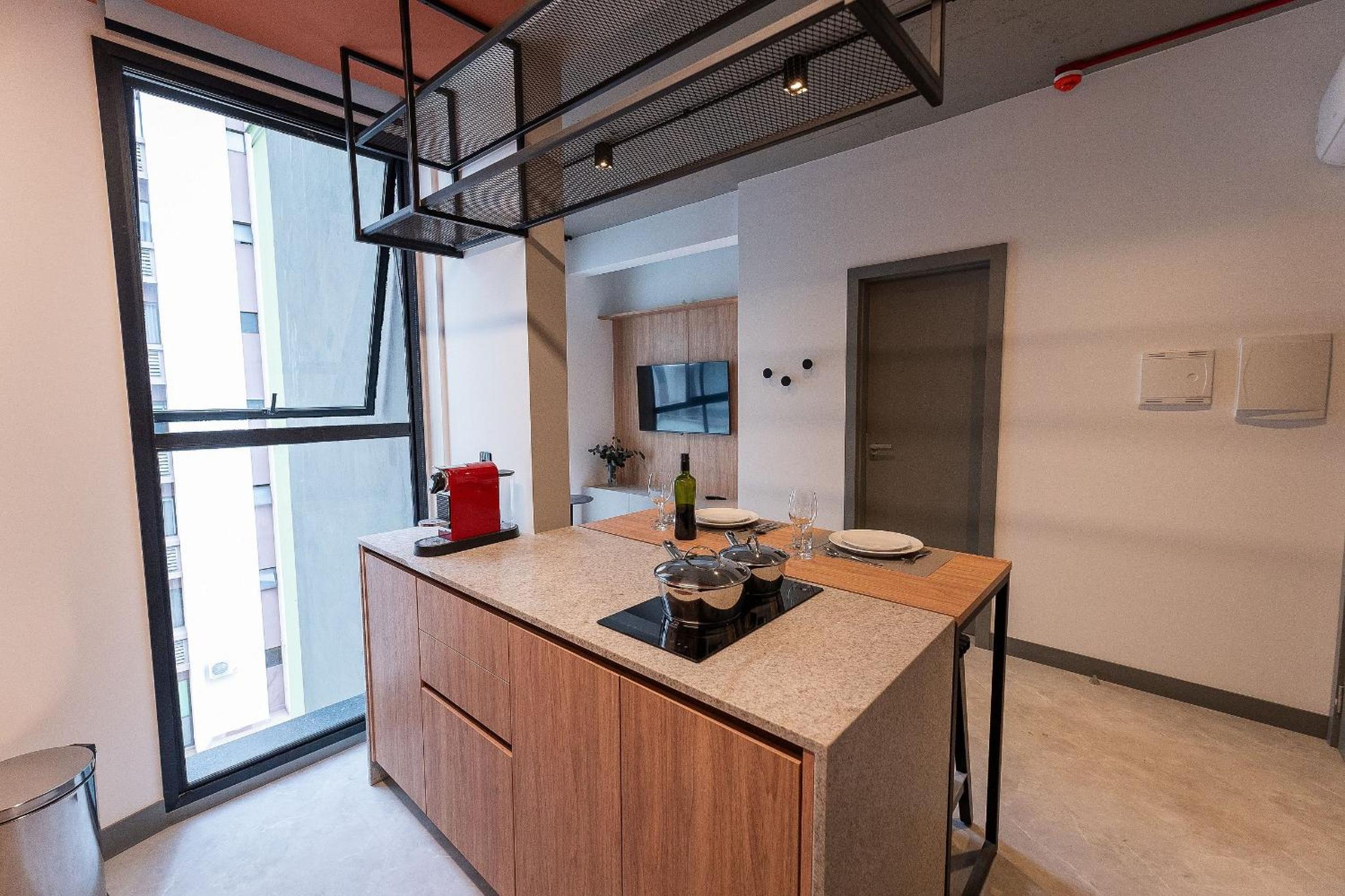 Xtay Oslo Florianópolis - Residential studio 5 minutes from downtown, close to Epic School and Atlantis Executive Center