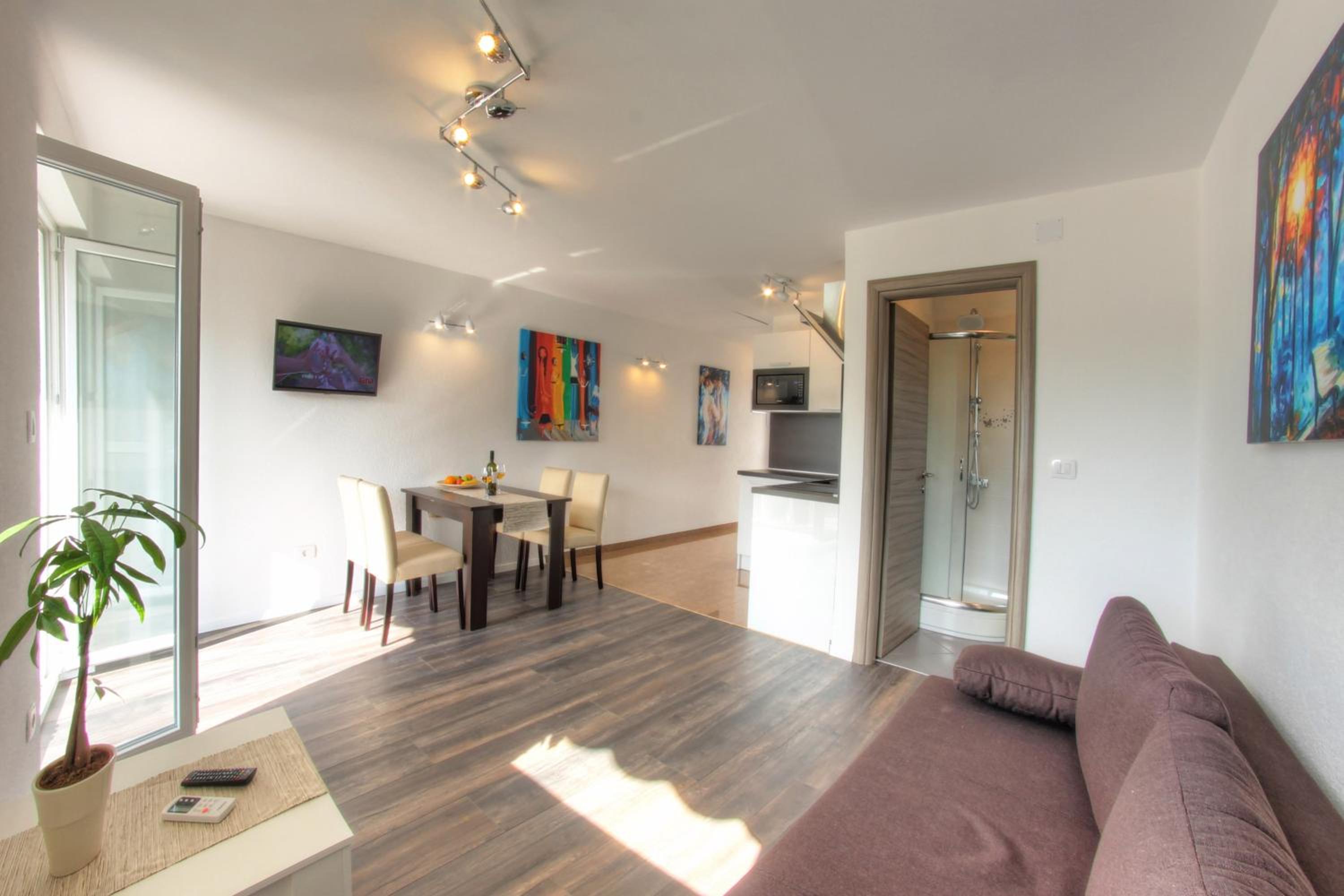 Apartments Nebuloza