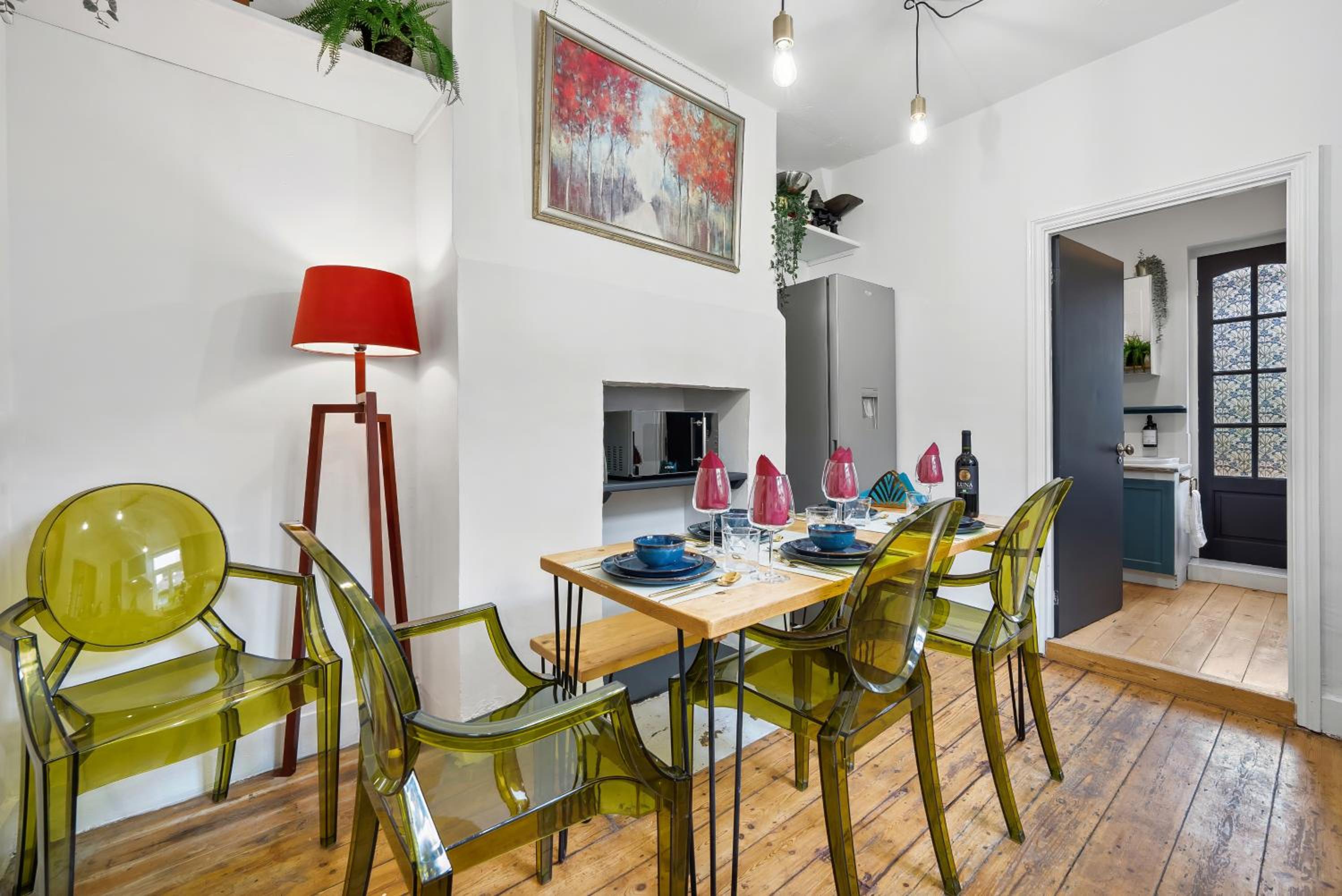 Stylish Edwardian Escape in Southwark 3 bedroom Maisonette by Gold Stays