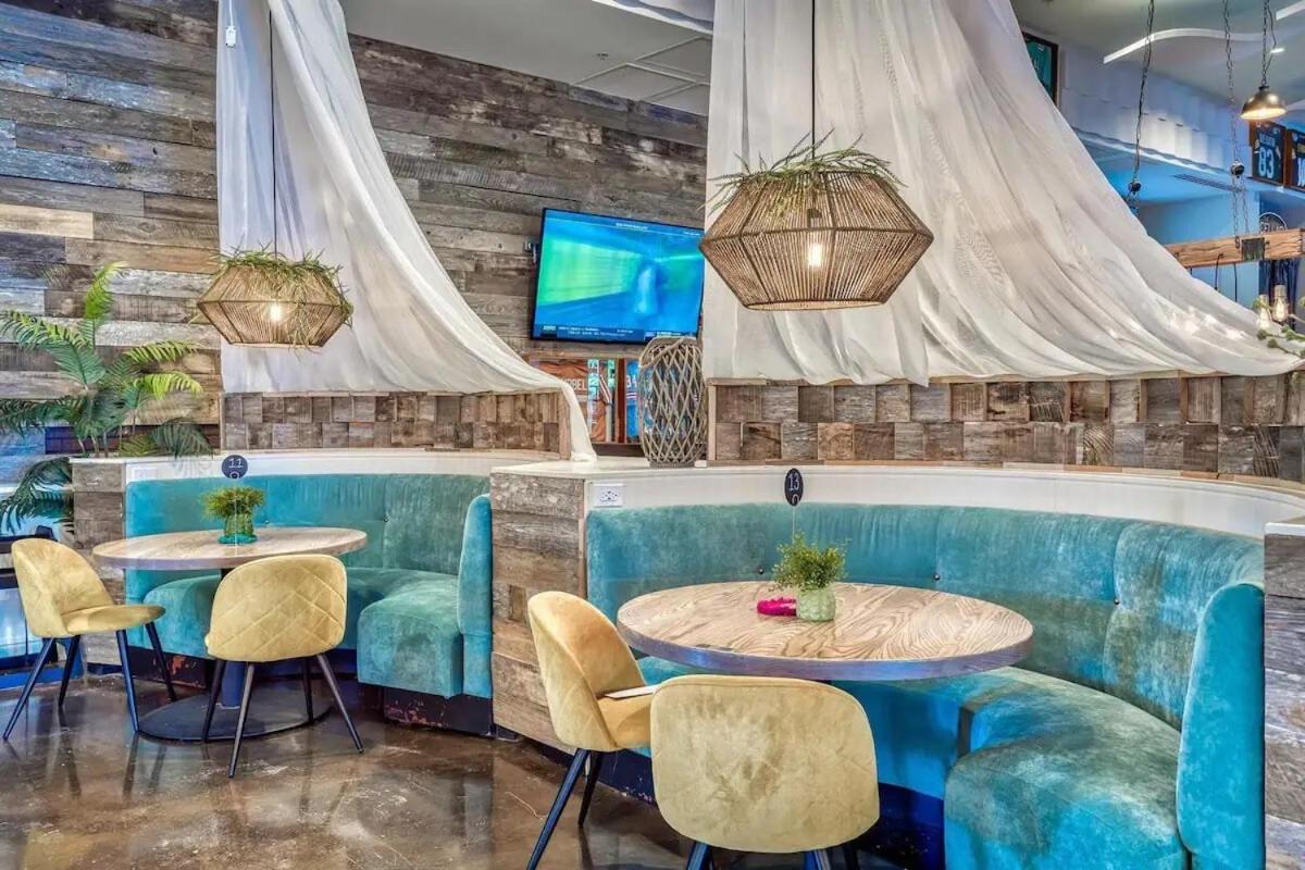 Stunning Resort 11th Fl Pool & Gulf View King Suite Across From Beach