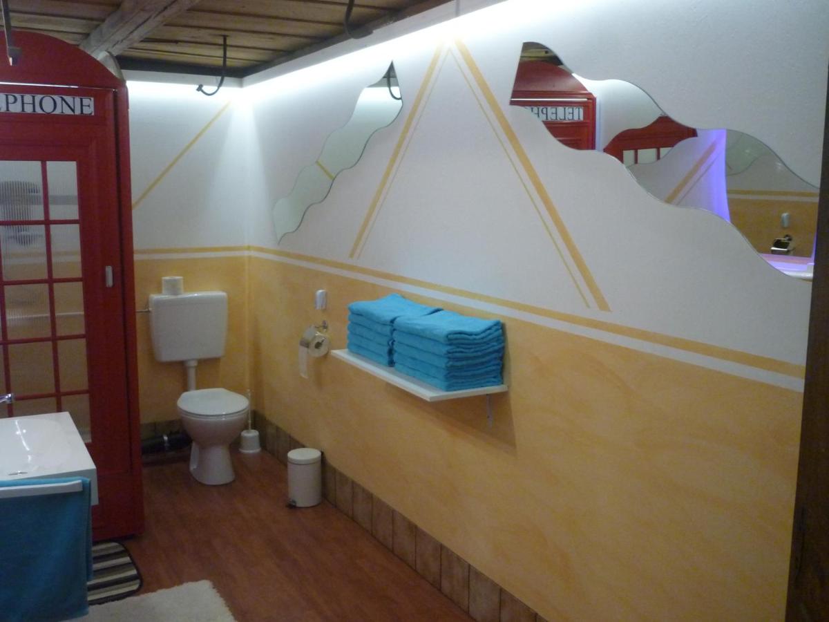 Photo 35