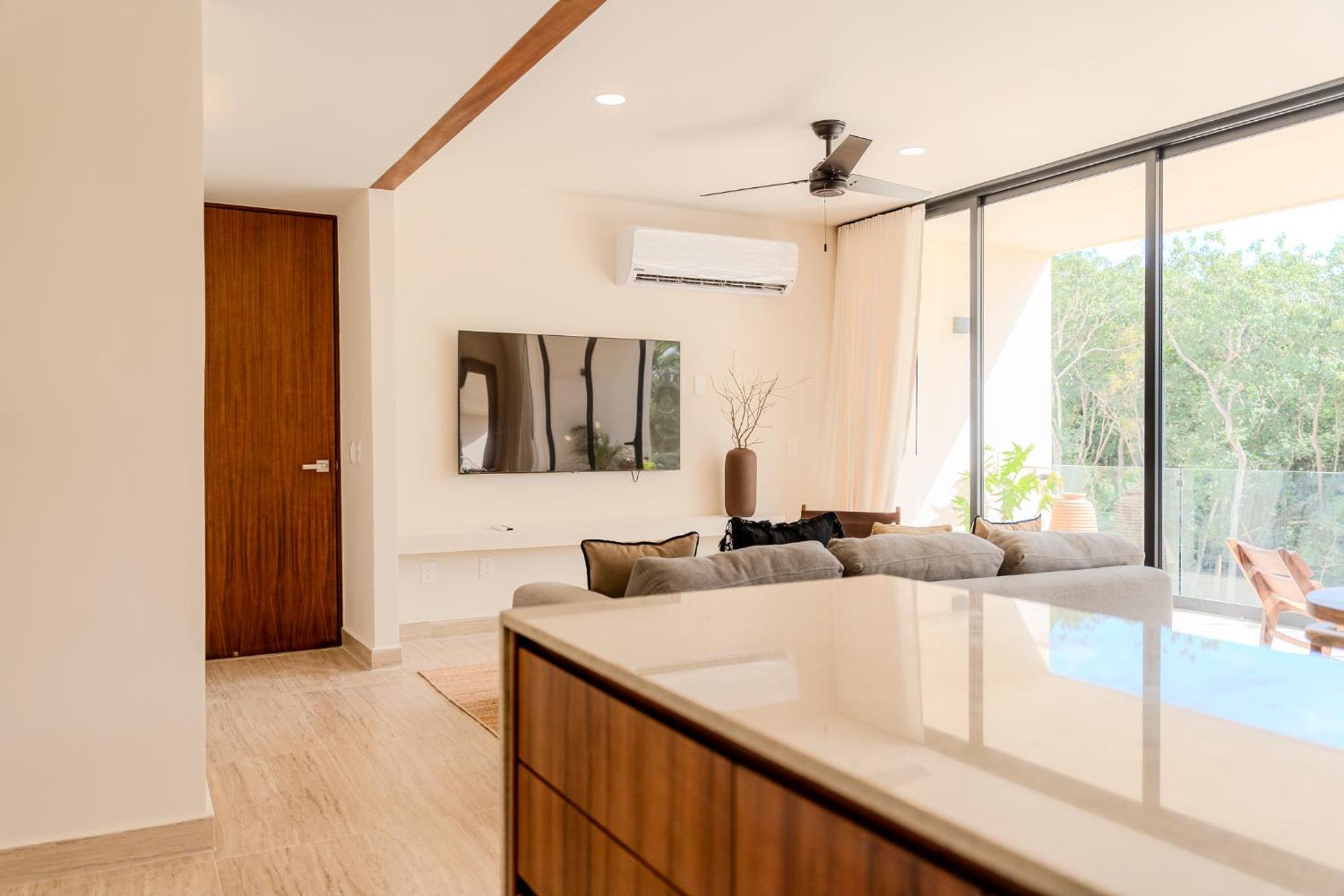 Tropical 2 Bedroom | Private Balcony & Rooftop | Casago