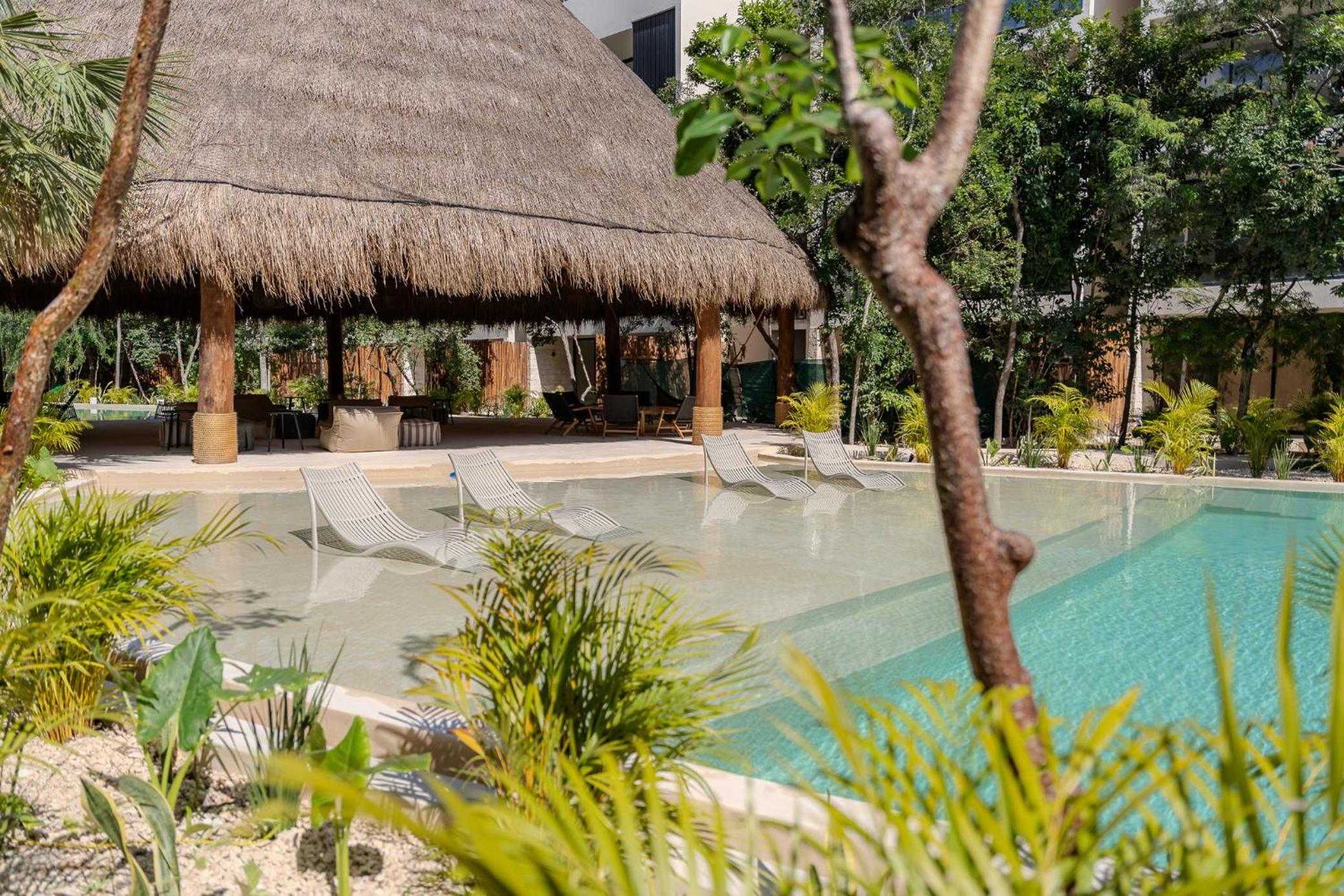 Tropical 2 Bedroom | Private Balcony & Rooftop | Casago