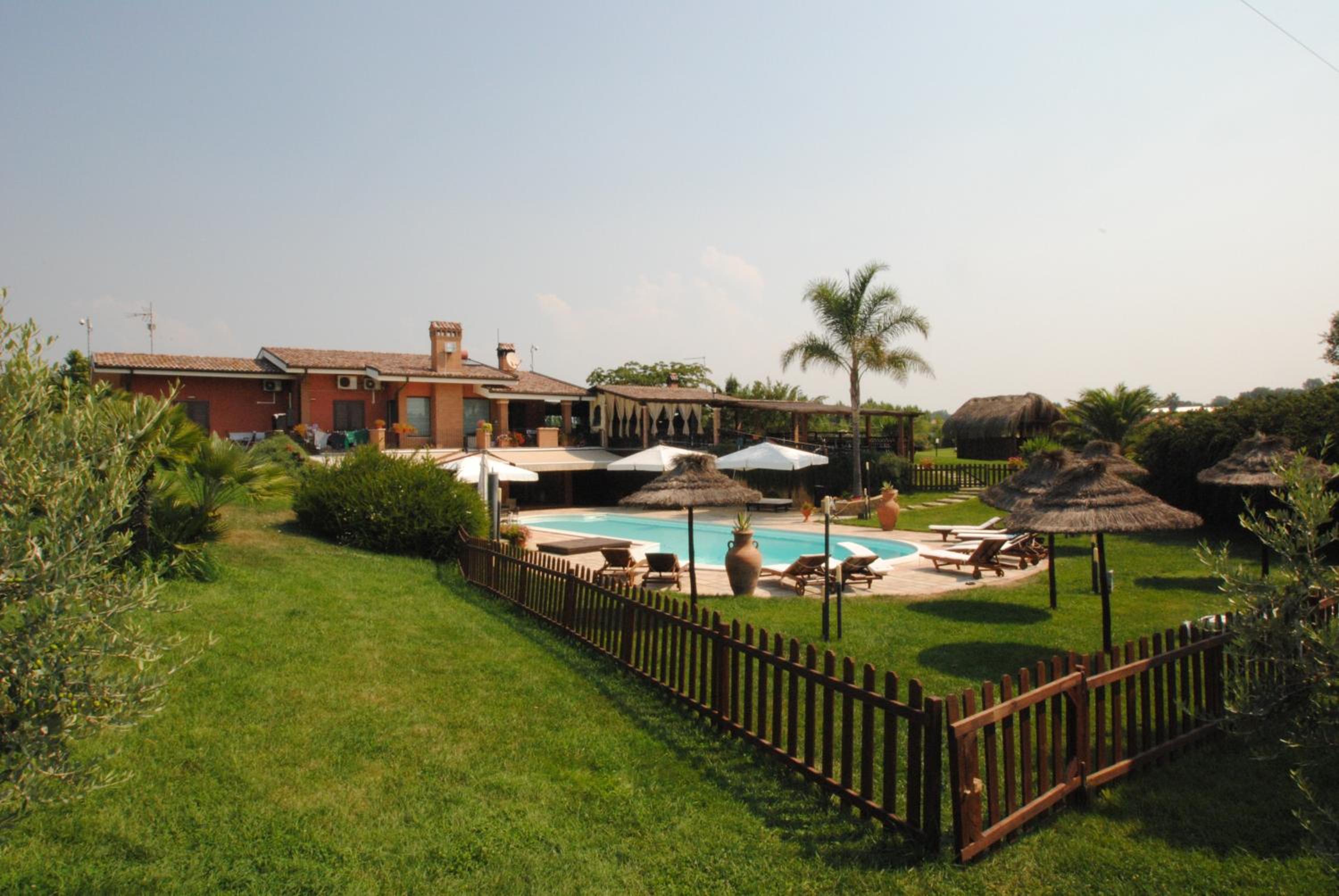 Villa Primavera en Latina