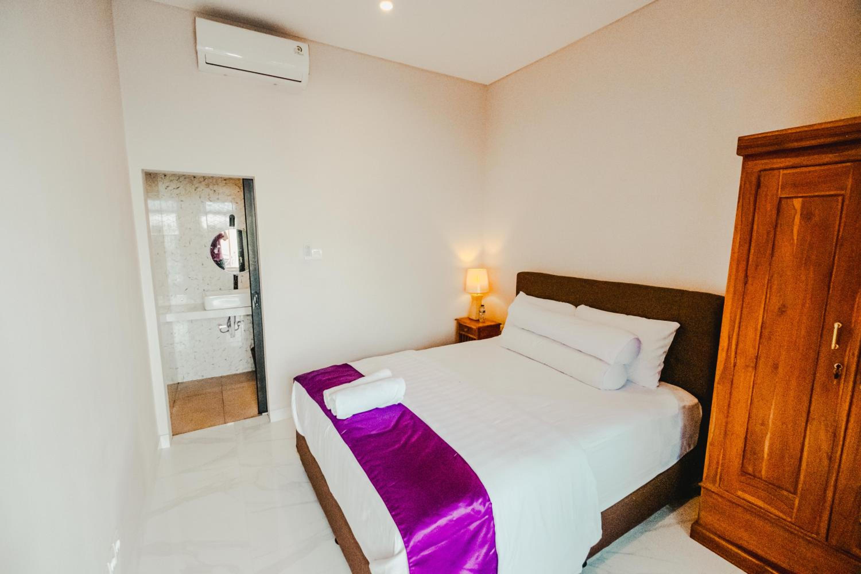 Turtle Shelter Guest House