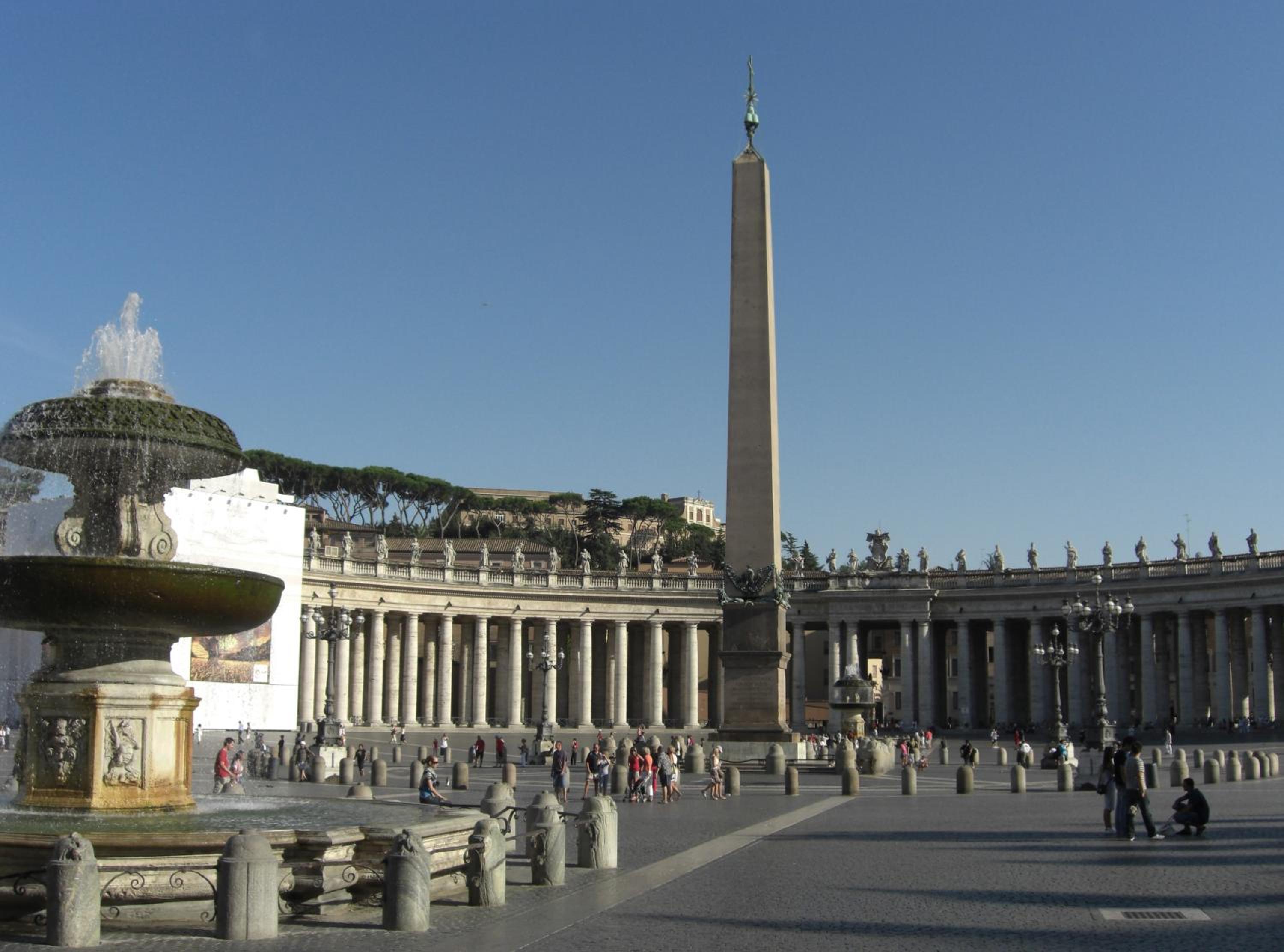 Viale del Colosseo