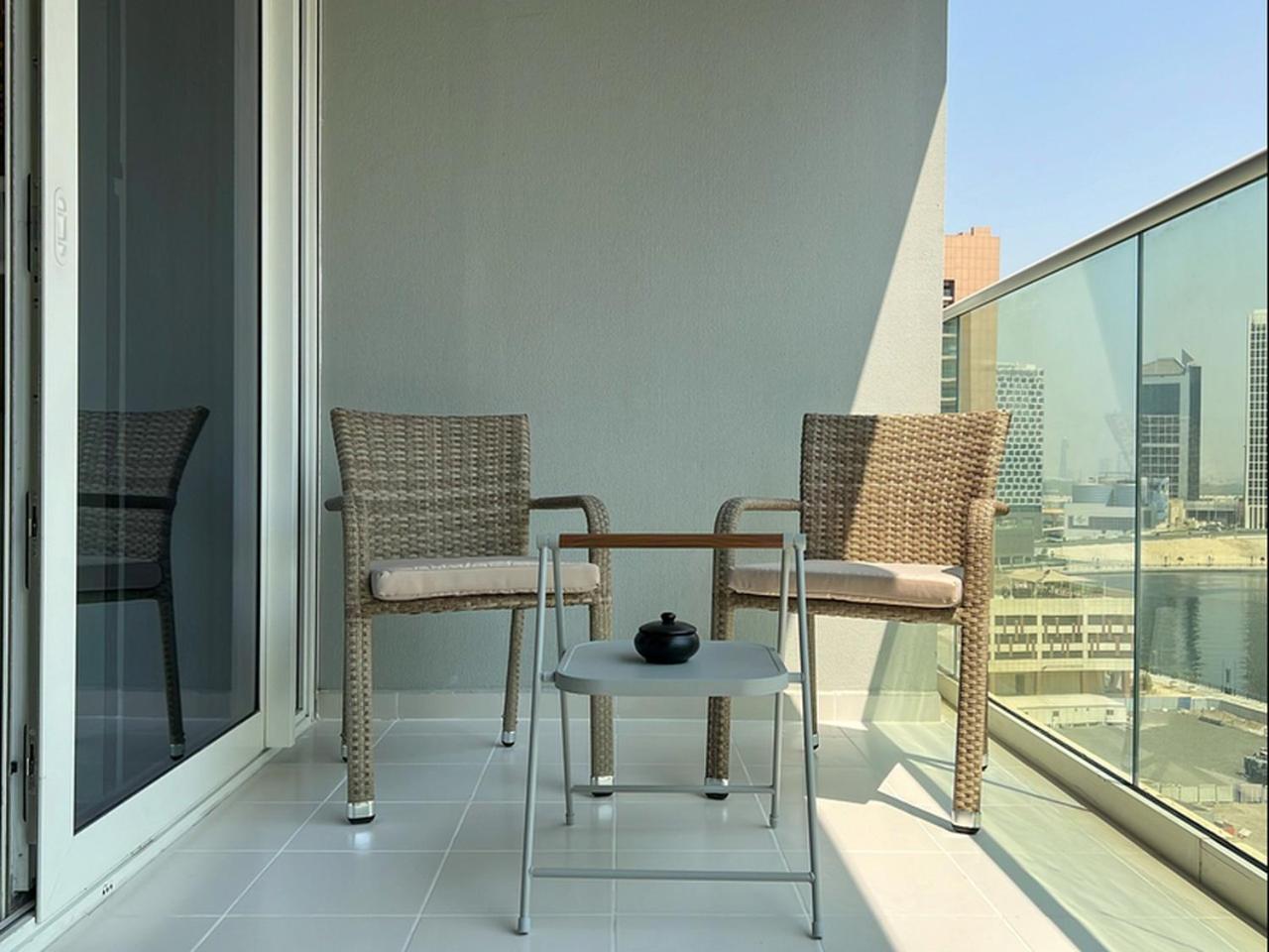 Keyrock Living - 1BR at Reva Residence with Lake View