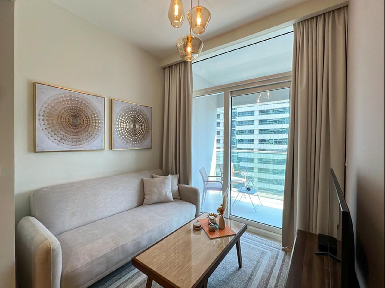 Keyrock Living - 1BR at Reva Residence with Lake View
