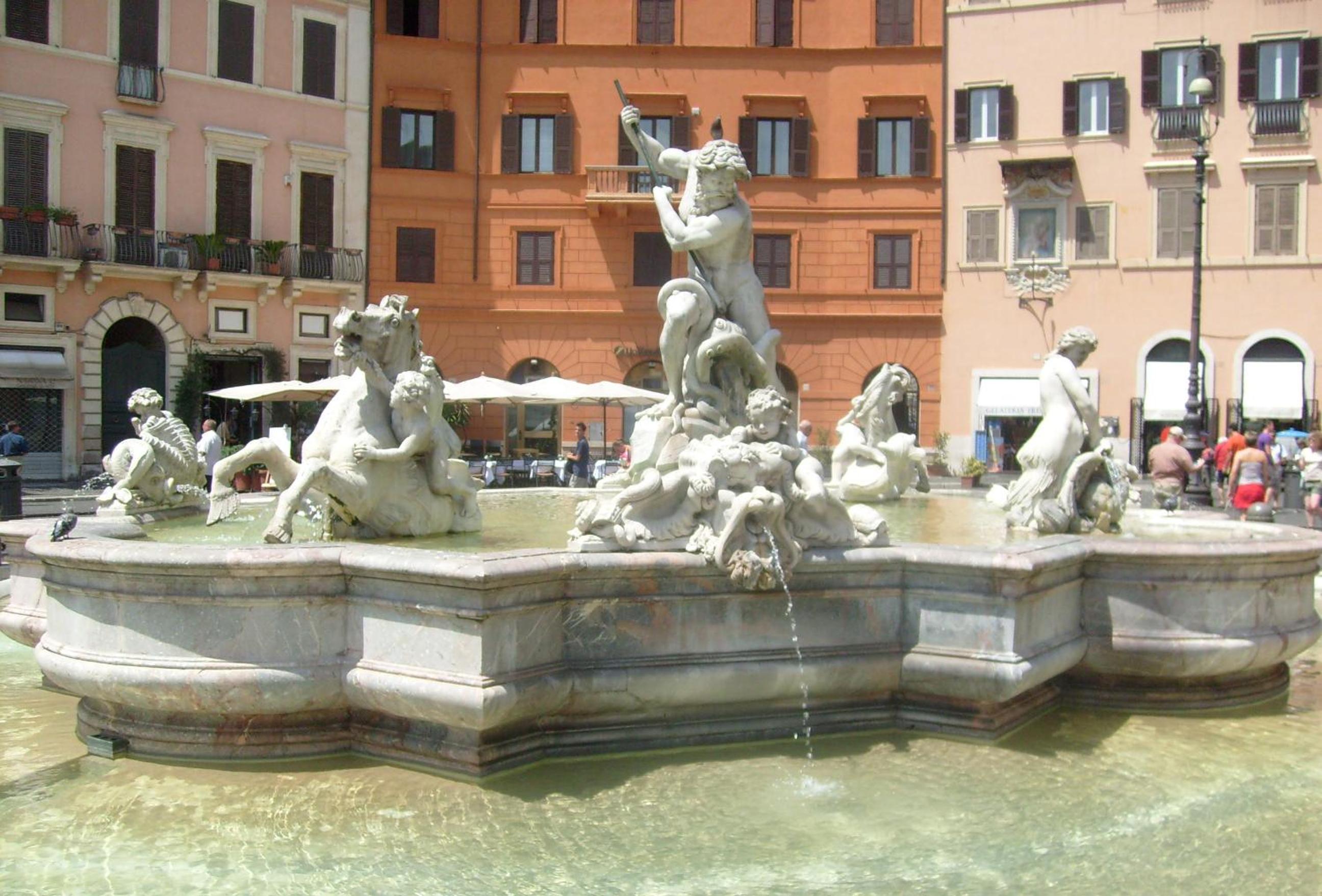 Viale del Colosseo
