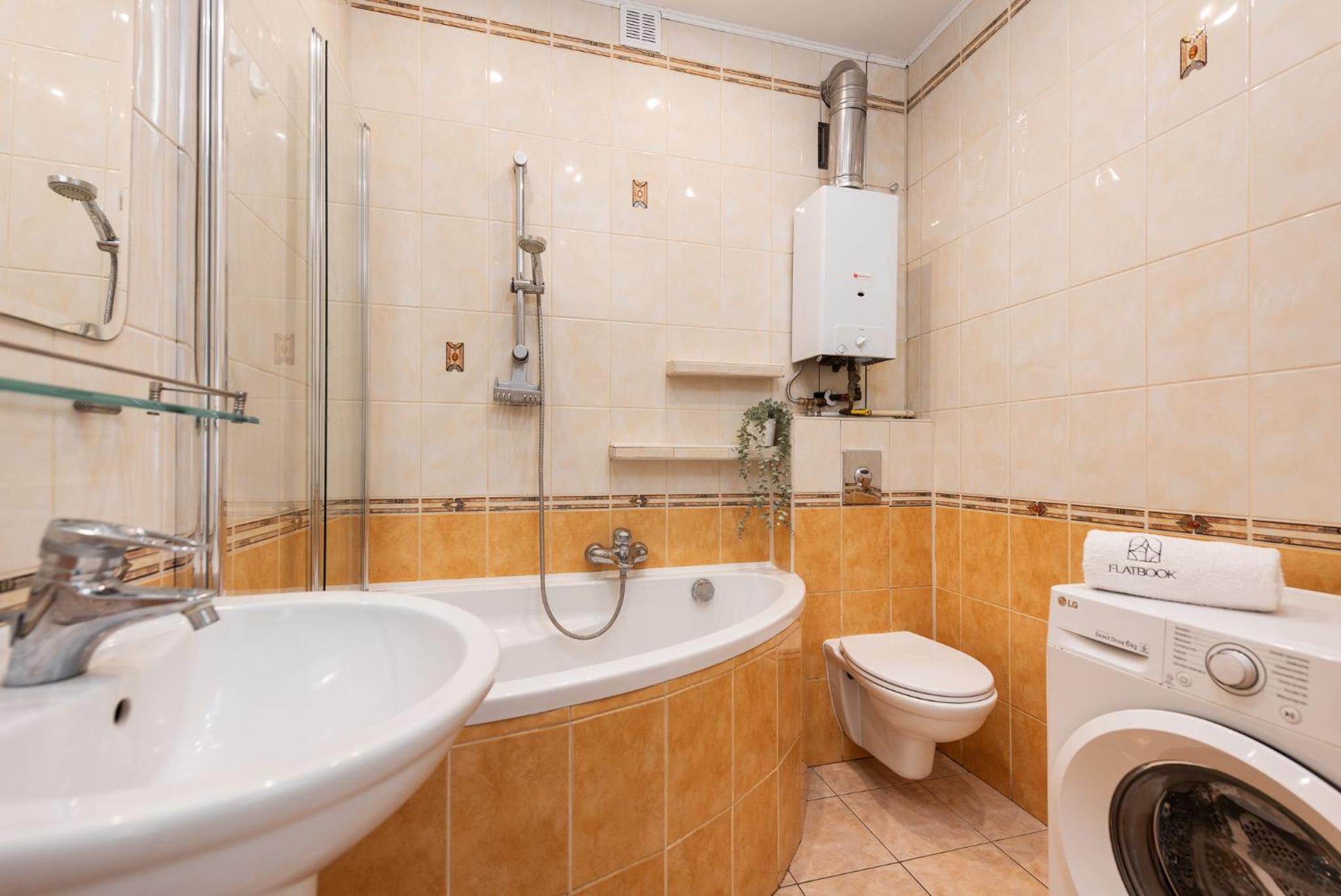 Flatbook - In the Heart of Old Town Apartments Mariacka II