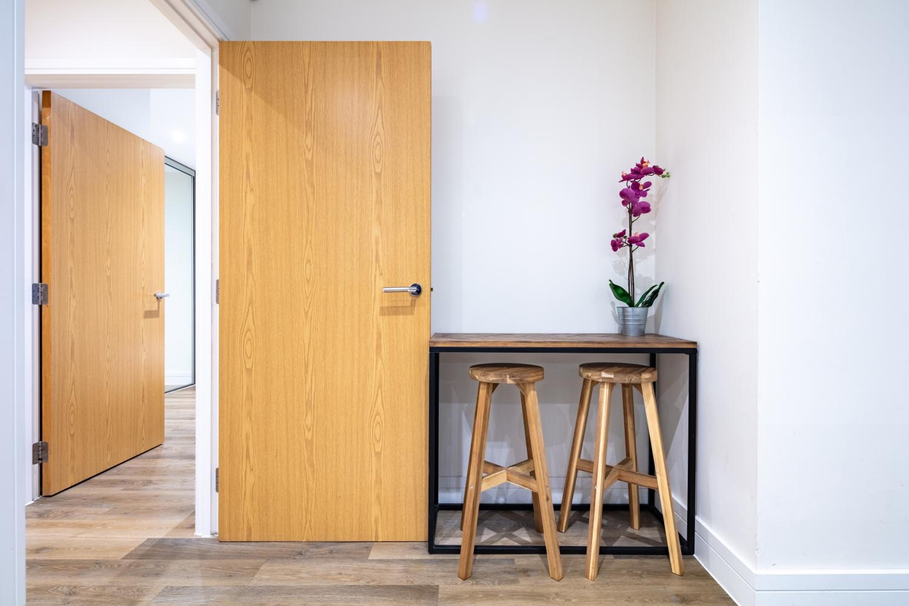 Modern new-built 1 Bedroom Apt in heart of LDN