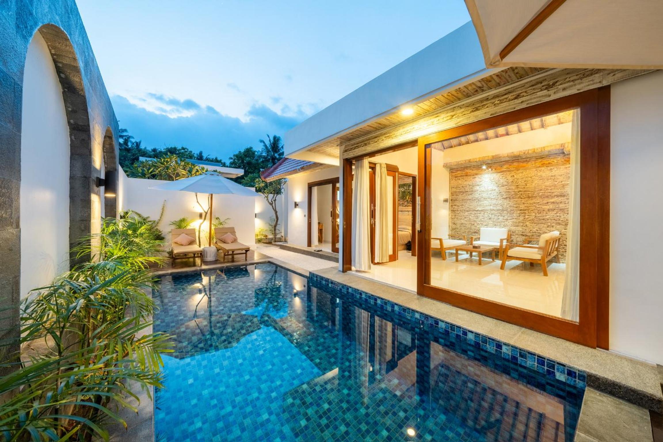 Ketut Losmen Villas Lembongan view 2