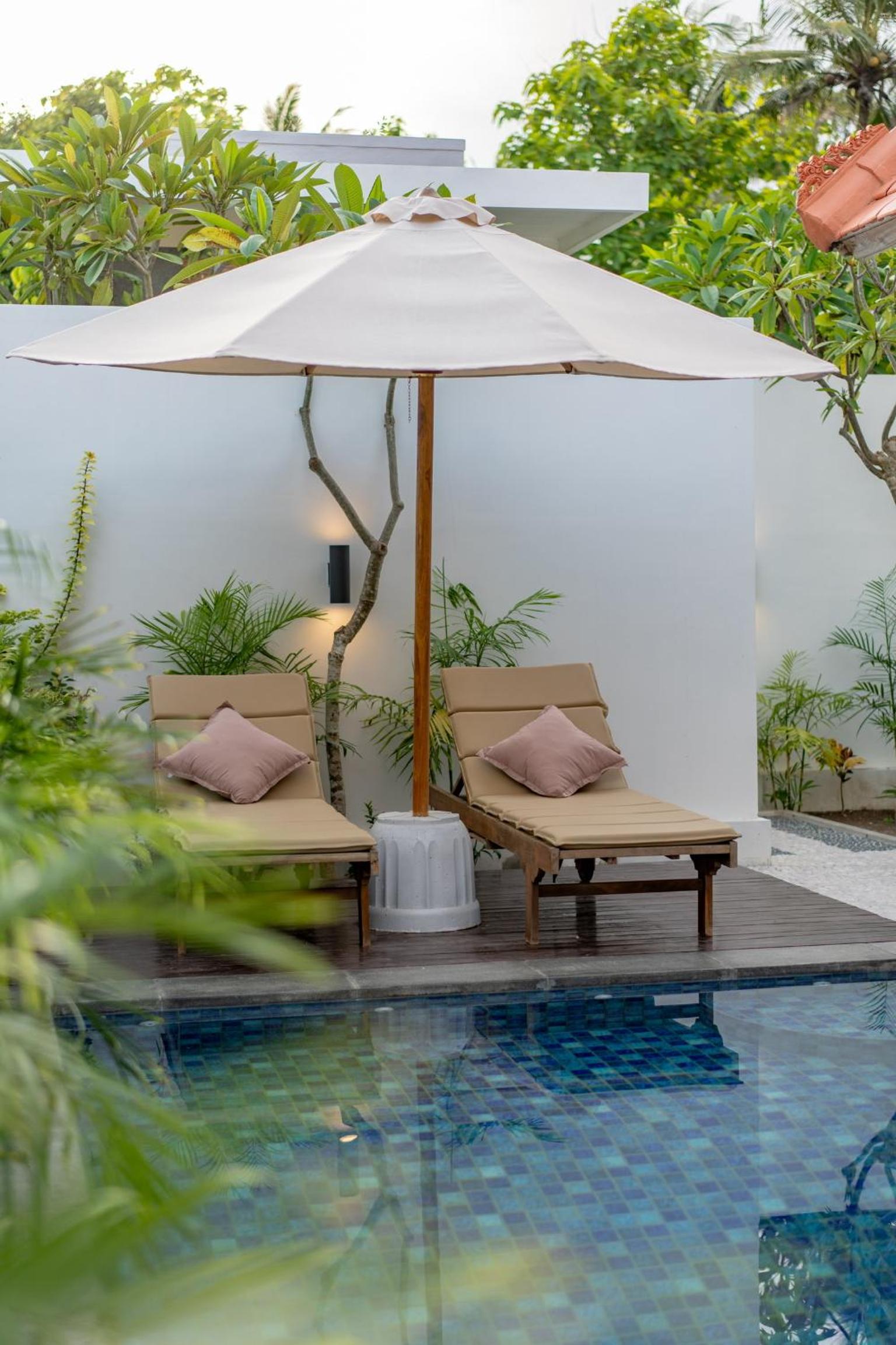 Ketut Losmen Villas Lembongan view 4