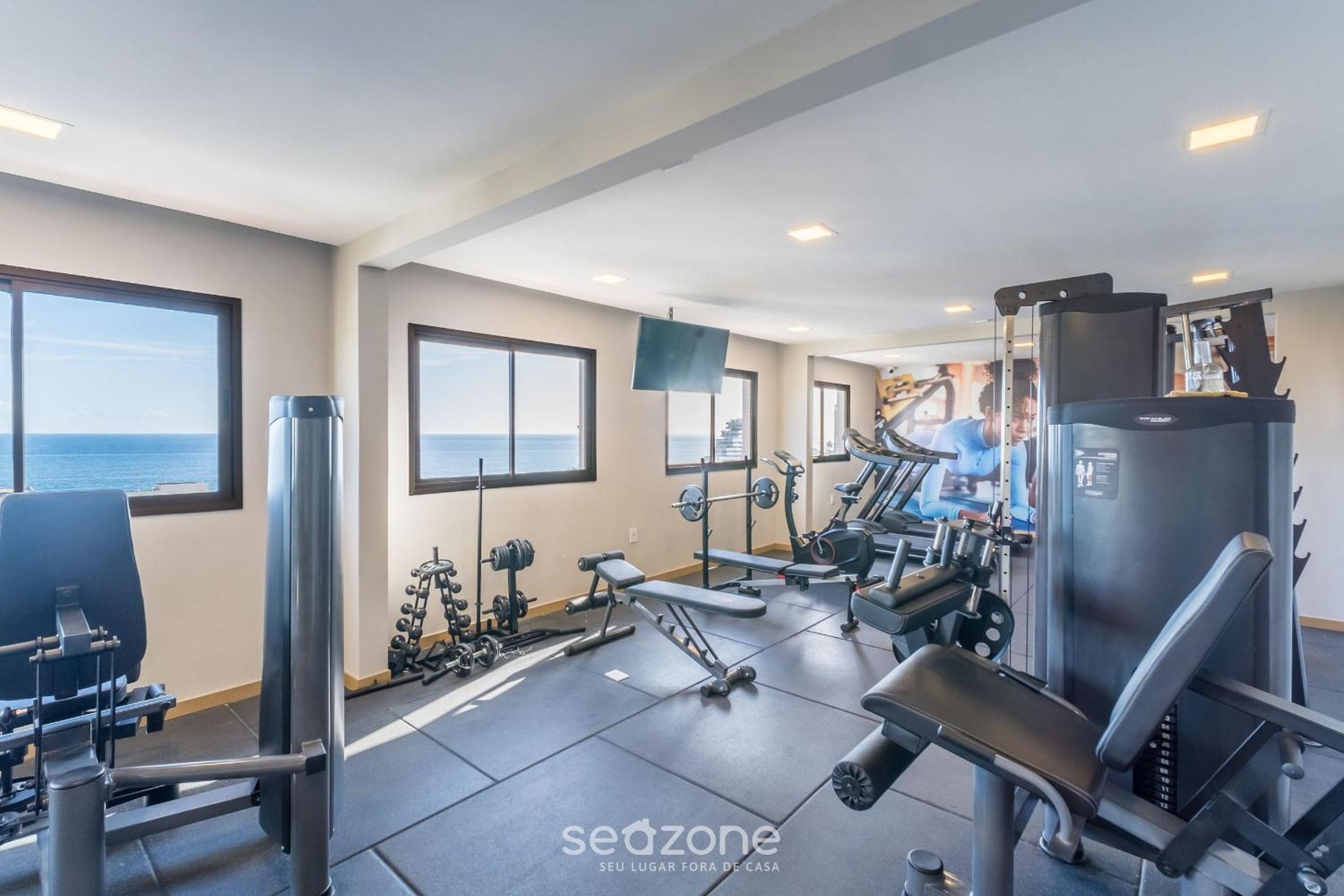 Apartments in Building with Gym in Ondina SSA – HOA