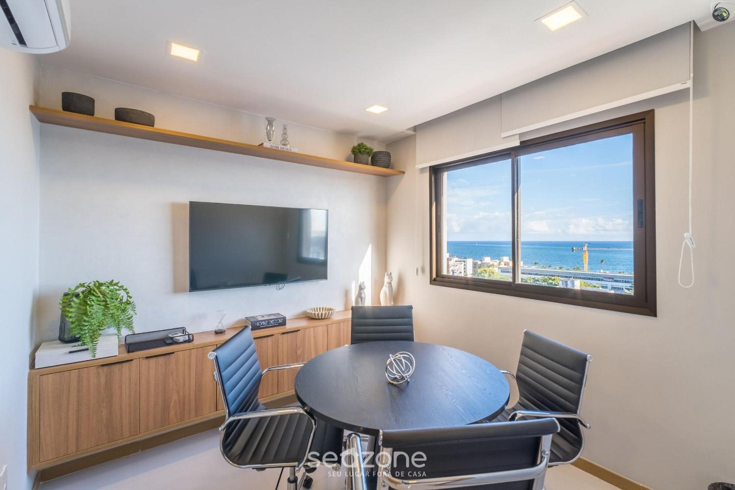 Apartments in Building with Gym in Ondina SSA – HOA