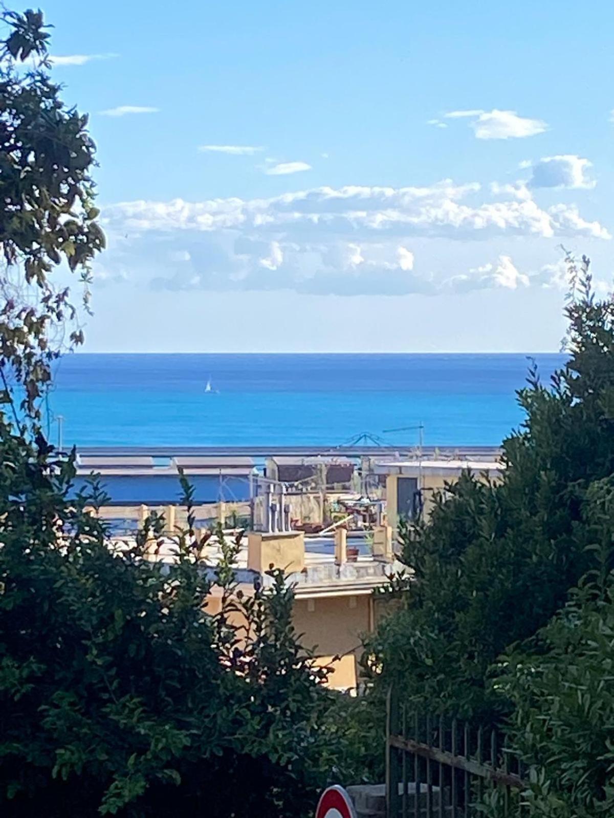 Alloggio in Villa Bordone ,Aeroporto & FREE PARKING