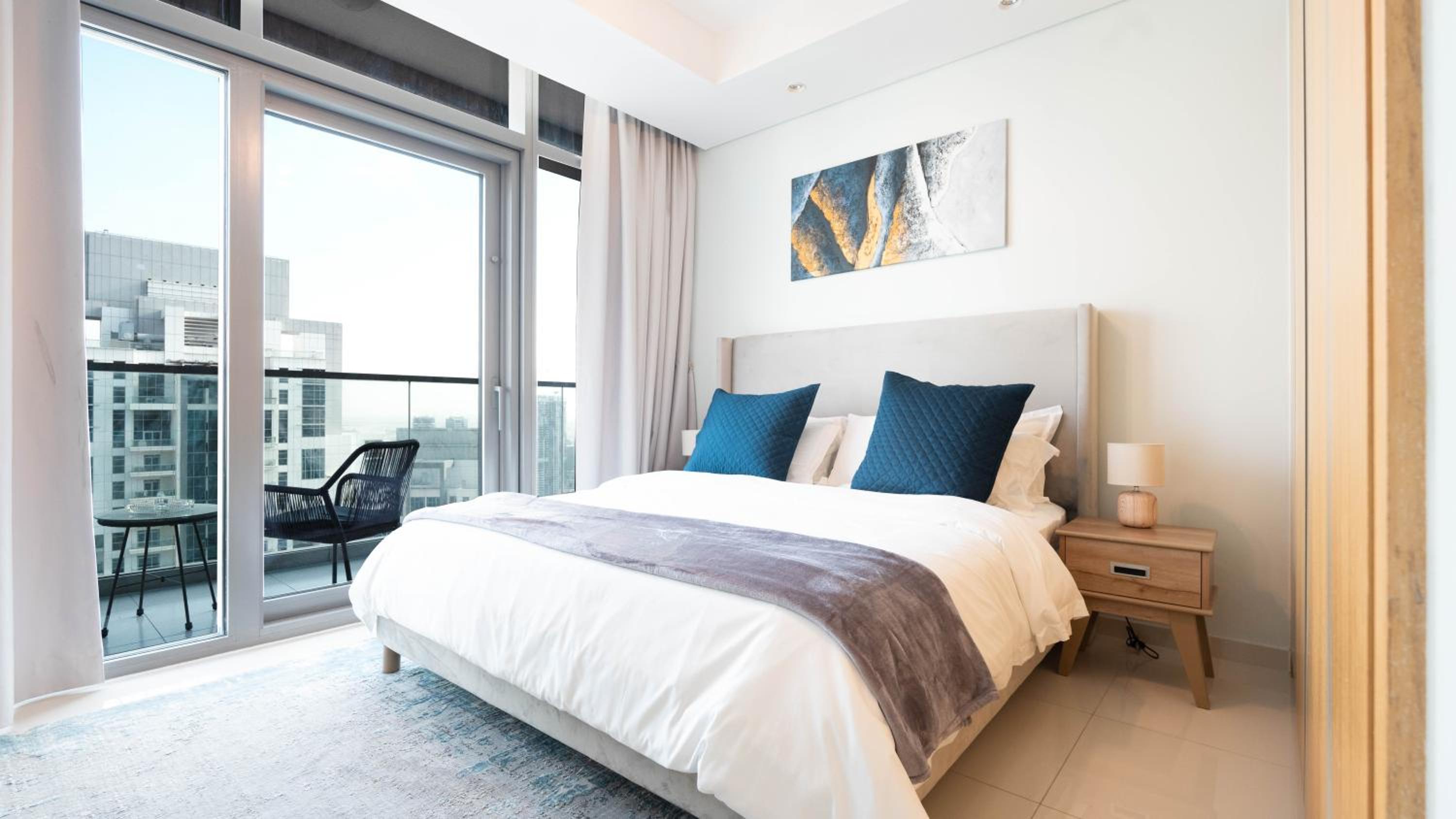 3BR Paramount Downtown - Burj Khalifa View