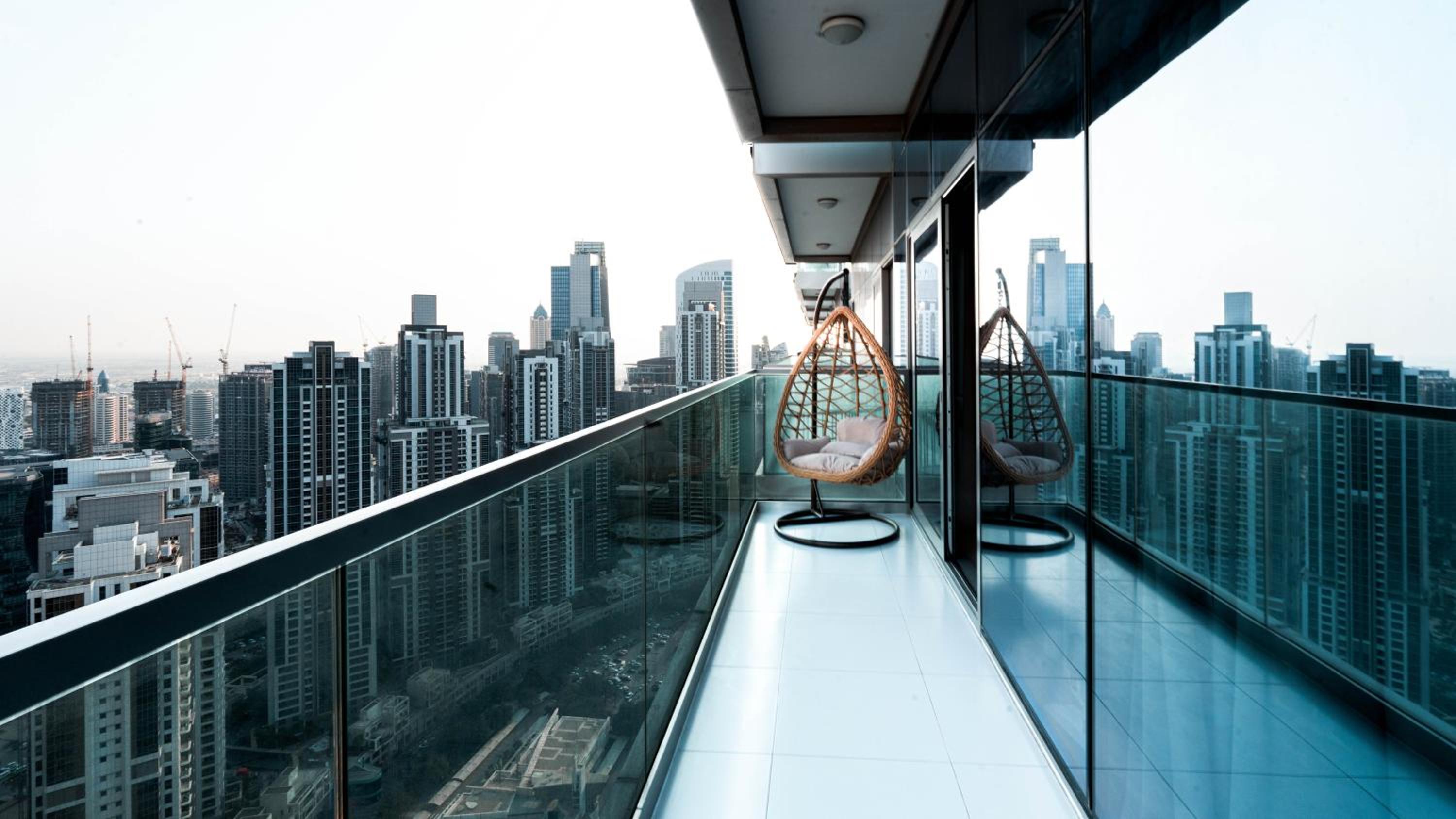 3BR Paramount Downtown - Burj Khalifa View