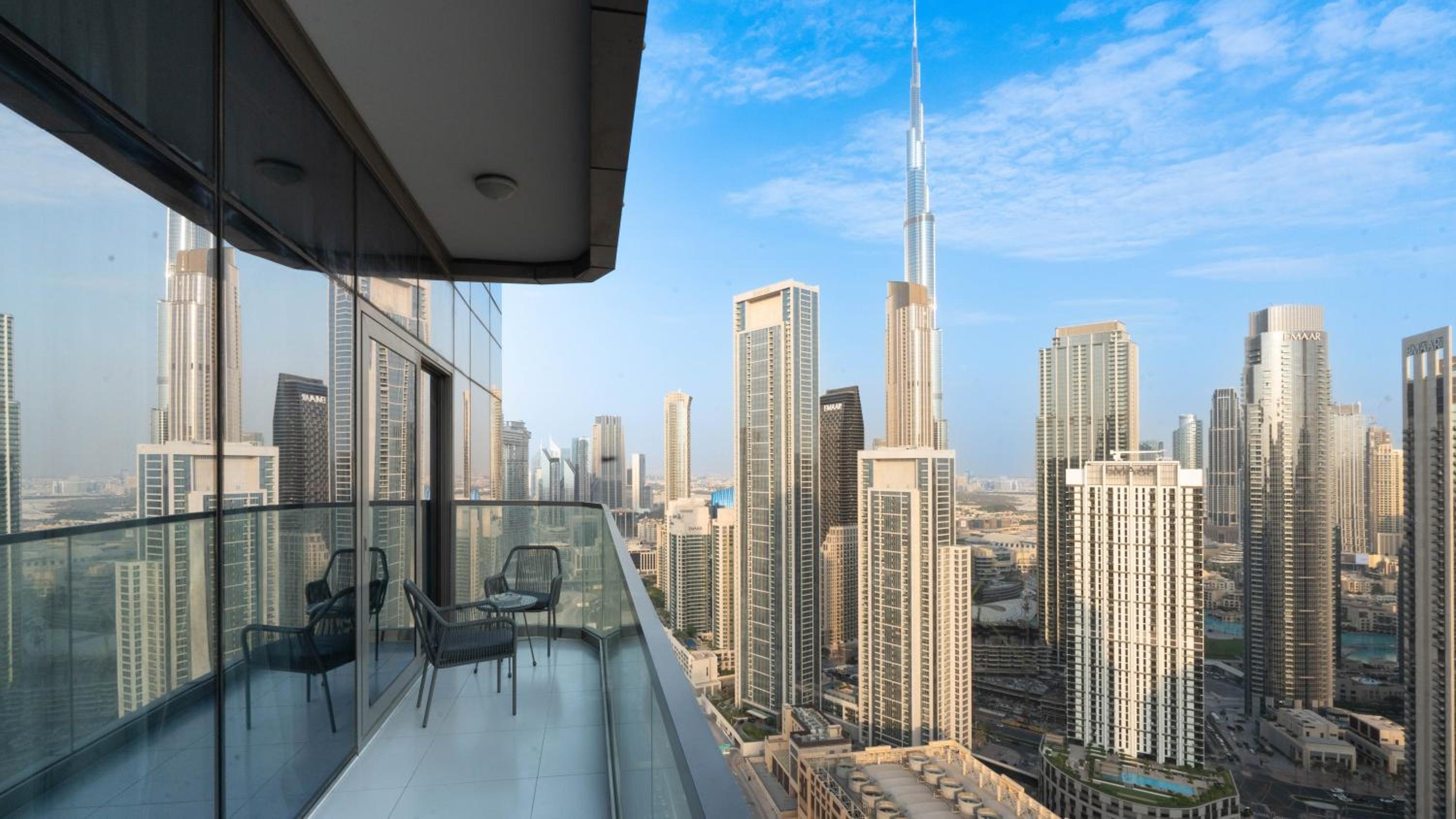 3BR Paramount Downtown - Burj Khalifa View