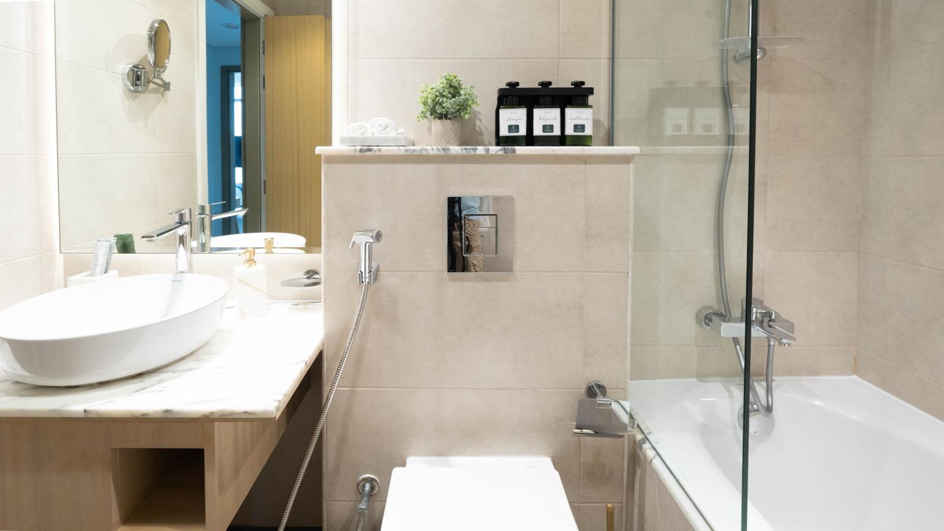 3BR Paramount Downtown - Burj Khalifa View