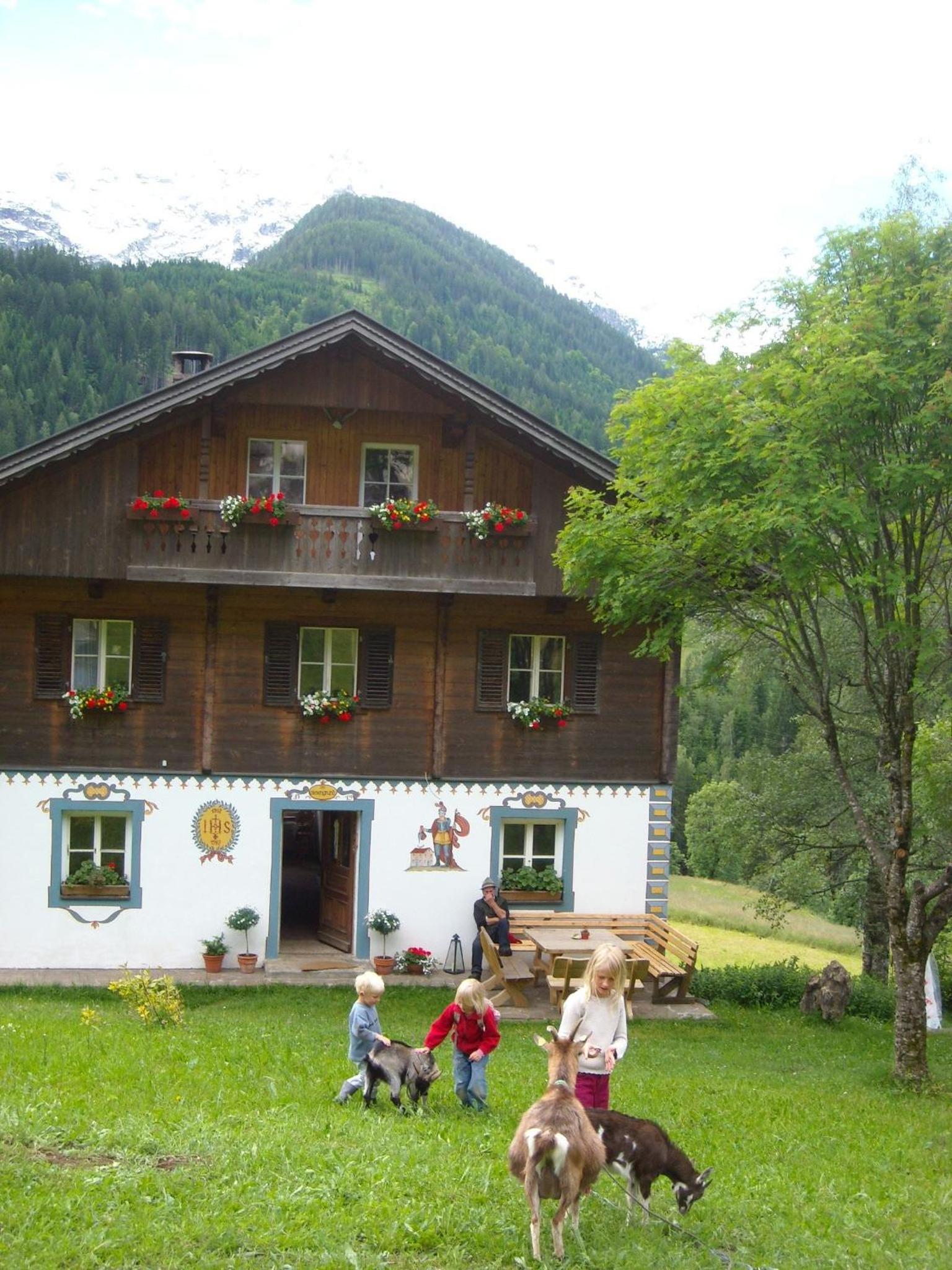 Bauernhof im Wiesengrund