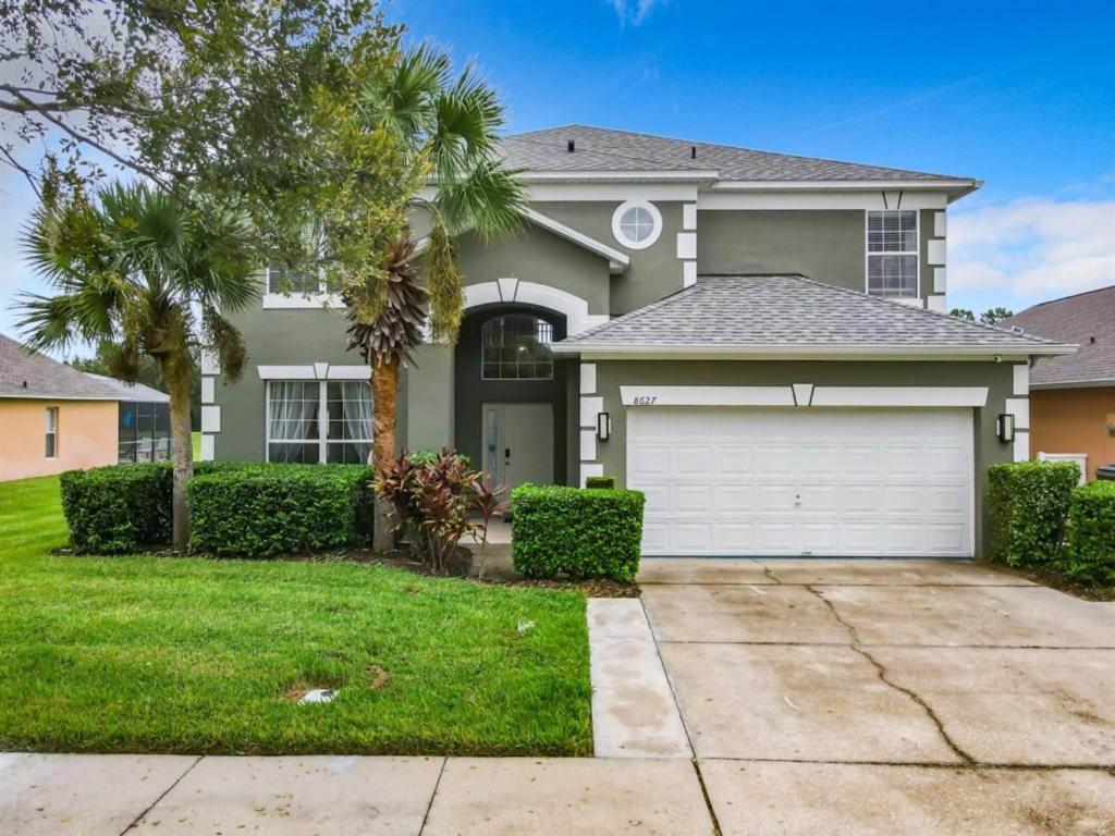 7BR Villa in Emerald Island w/ Resort Perks
