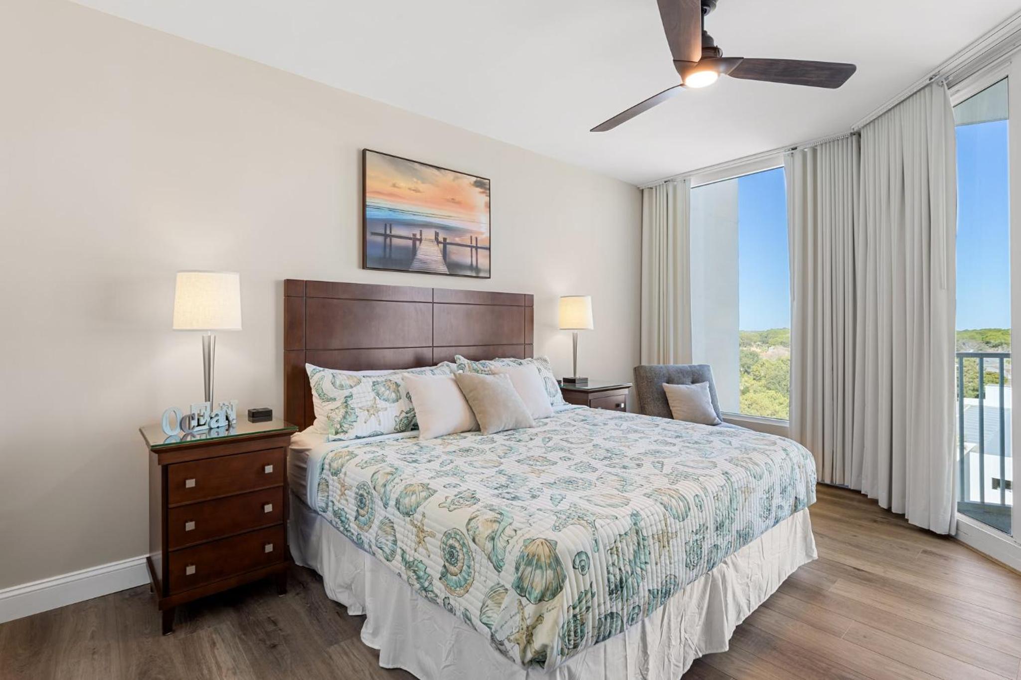 5 Star Resort 7th FL Sunrise Poolview Private Balconies Beach Gear Shuttle