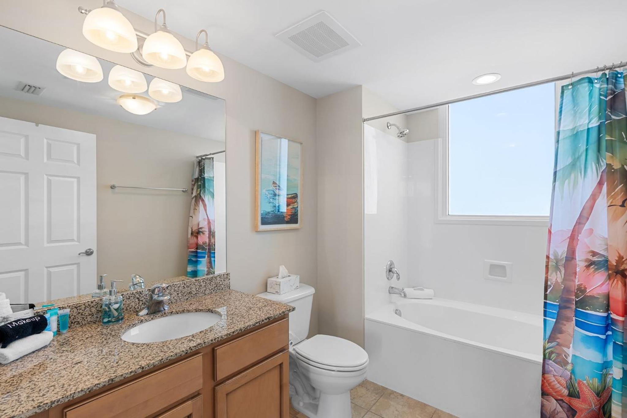 5 Star Resort 7th FL Sunrise Poolview Private Balconies Beach Gear Shuttle
