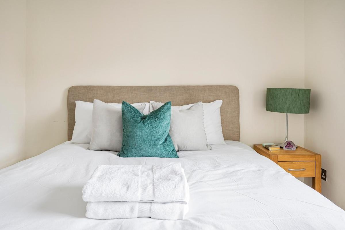 1-Bed Marylebone Residence with Super Fast Wifi