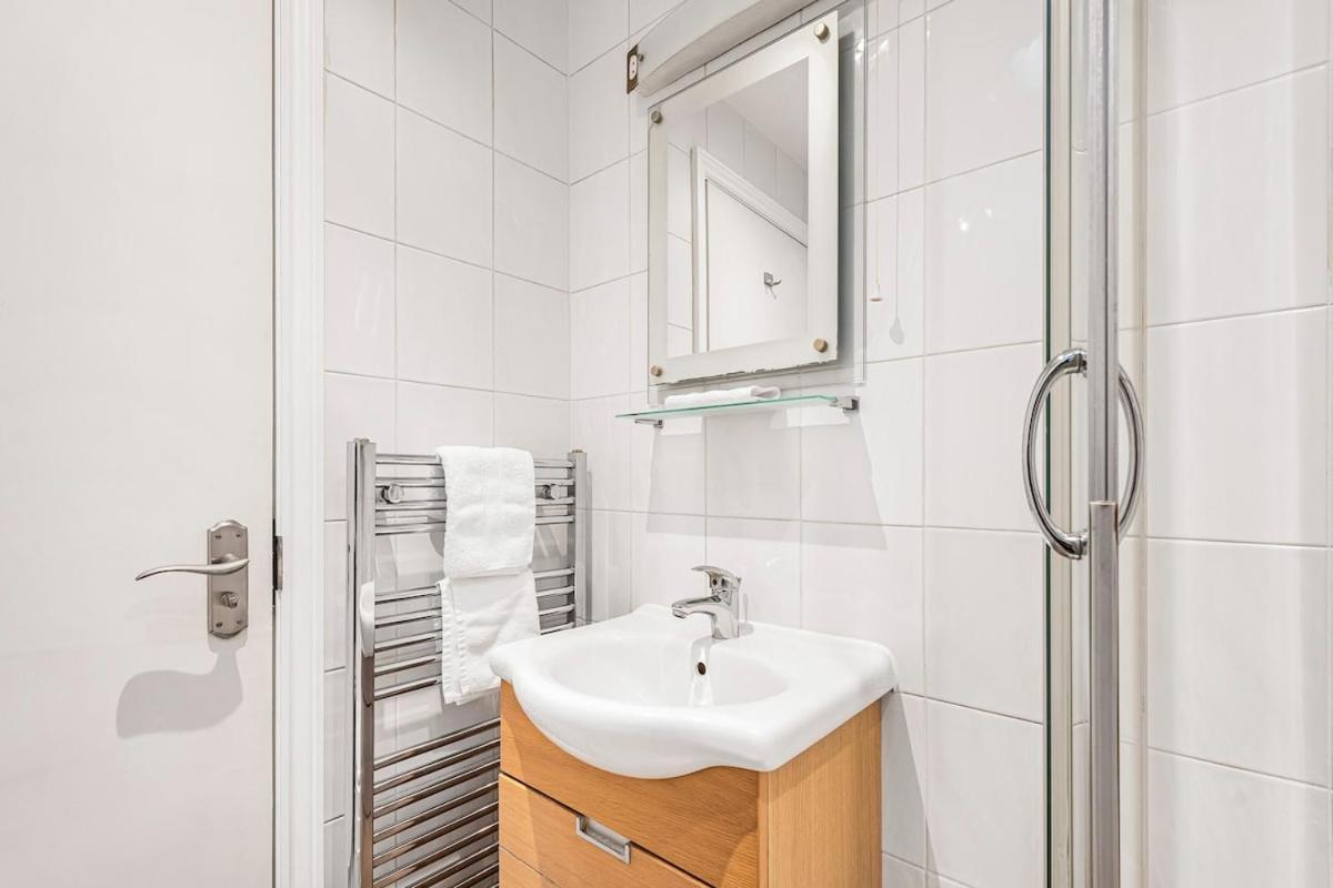 1-Bed Marylebone Residence with Super Fast Wifi