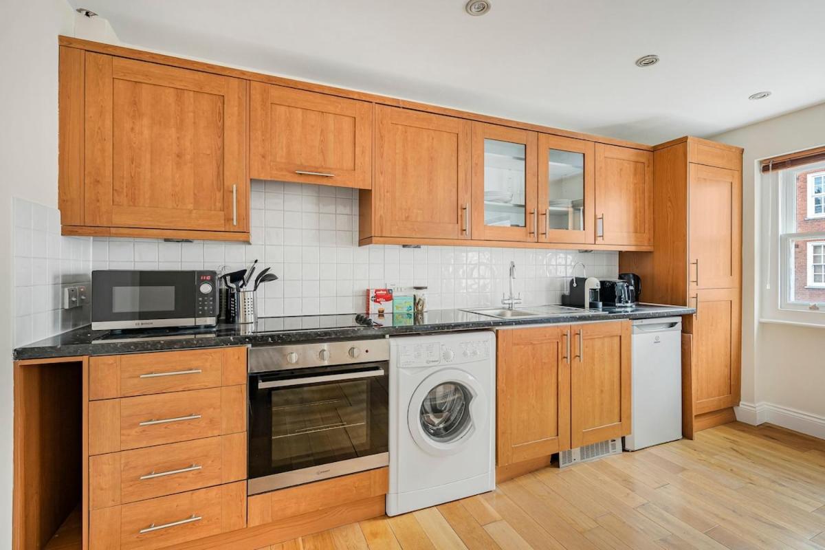 1-Bed Marylebone Residence with Super Fast Wifi